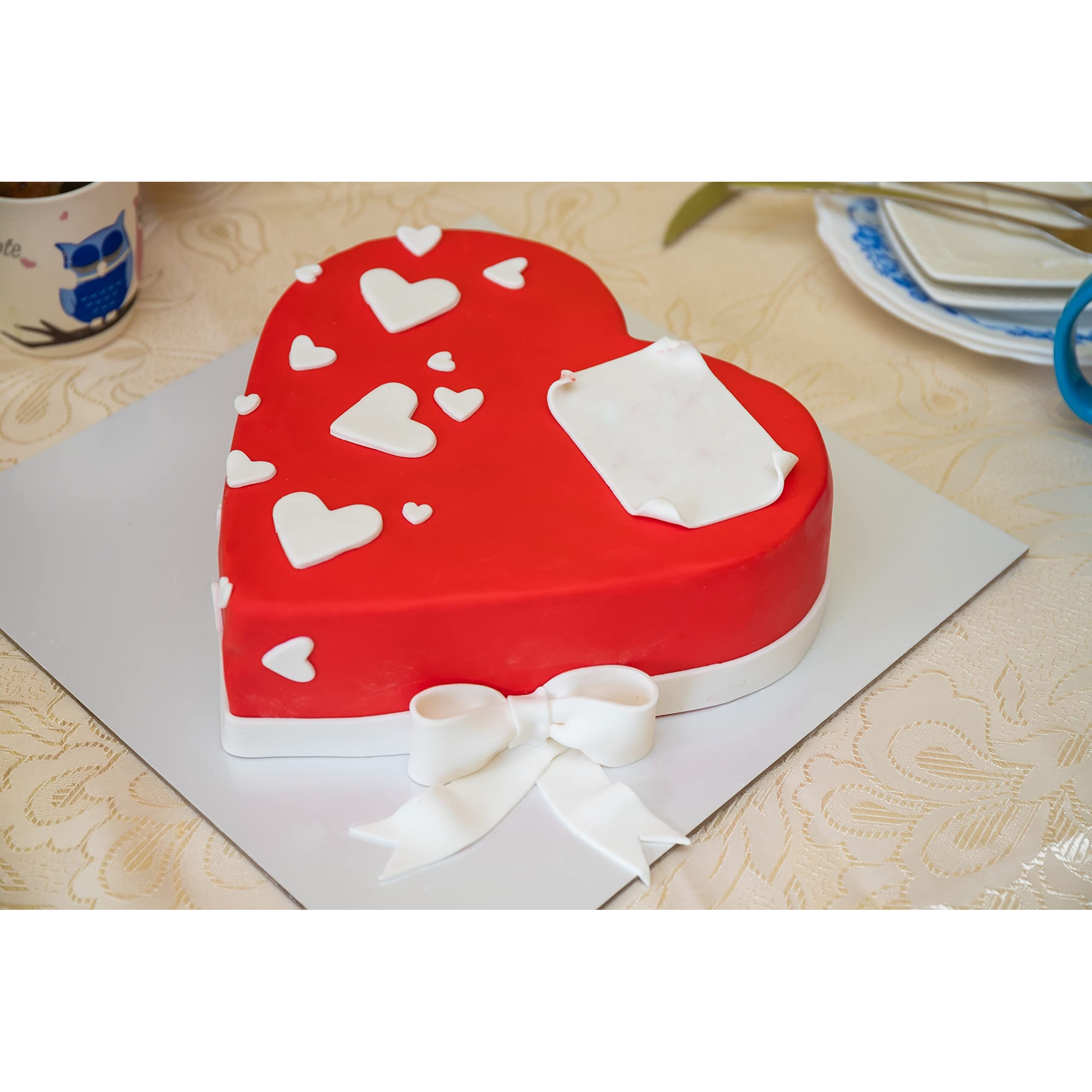 Bakerpan Premium Rolled Red Fondant For Cake Decorating - 2 Pounds, Vanilla Flavor