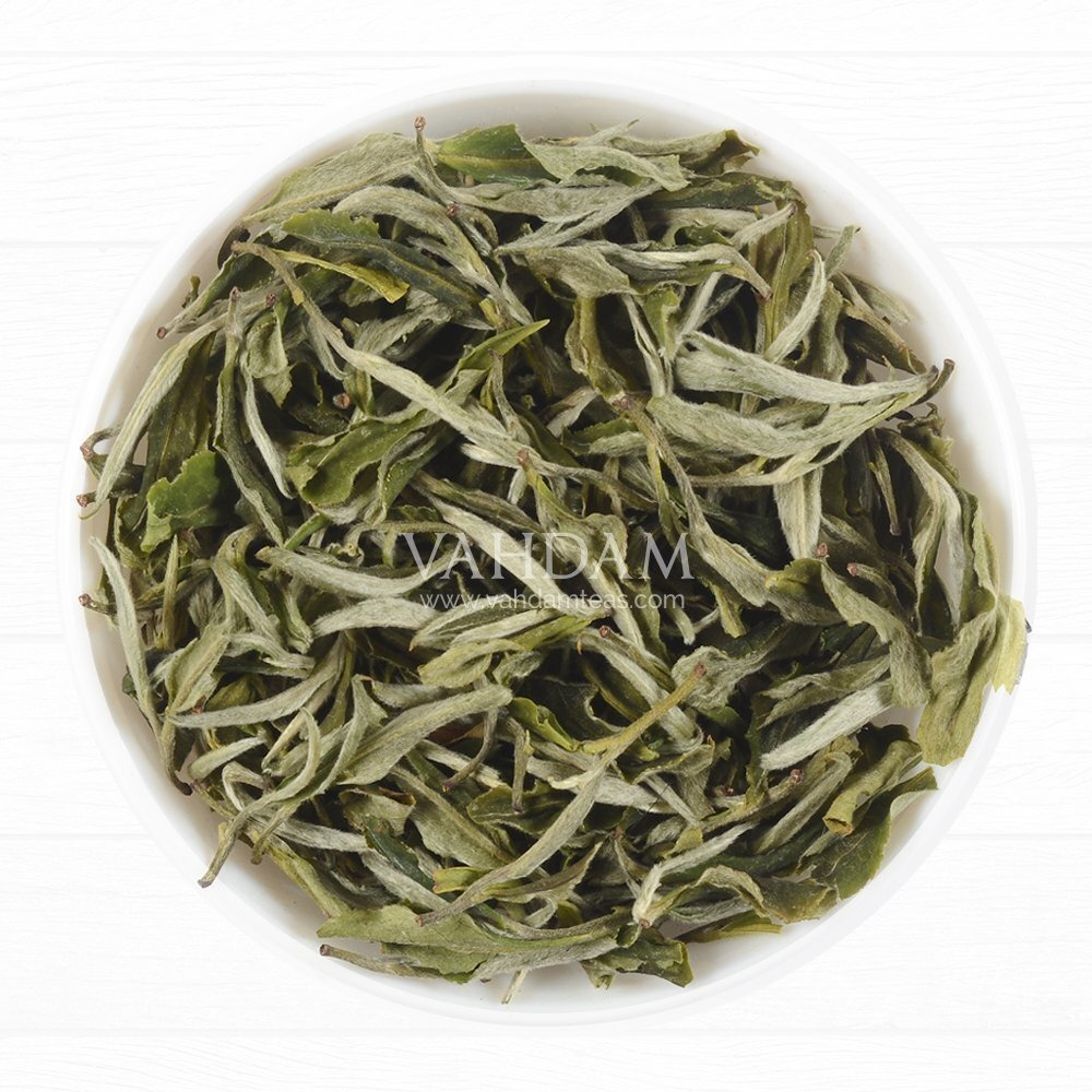 Vahdam, Exotic White Tea Leaves From The Blue Mountains (25 Cups/1.76Oz) 100% Pure White Tea Loose Leaf - Mellow & Delicious | Pure Unblended Loose Leaf Tea | Vacuum Sealed