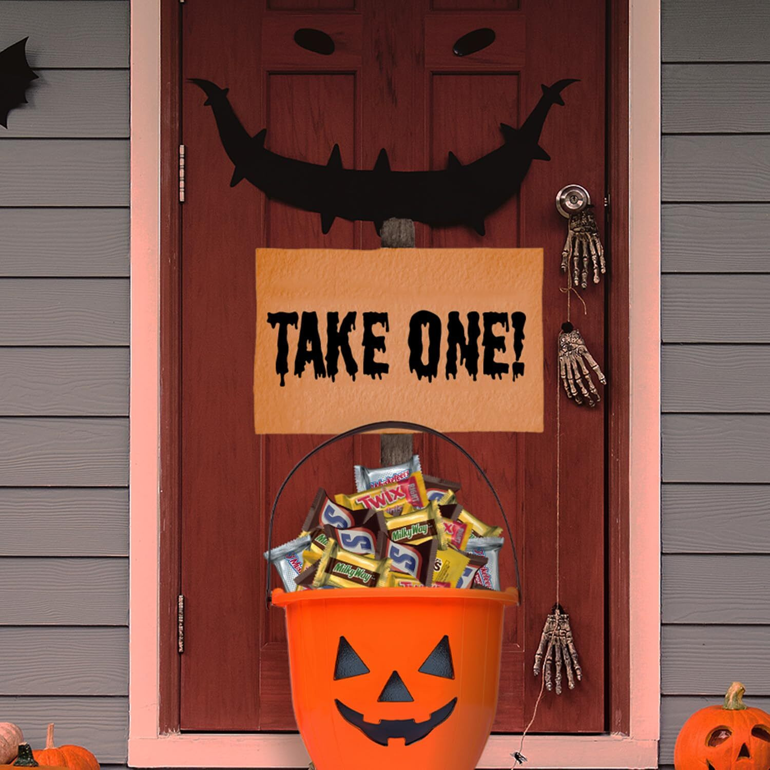 Snickers, Twix, Milky Way & 3 Musketeers Minis Milk Chocolate Bars Variety Pack, Party Size, 19.49 Oz Bulk Bag