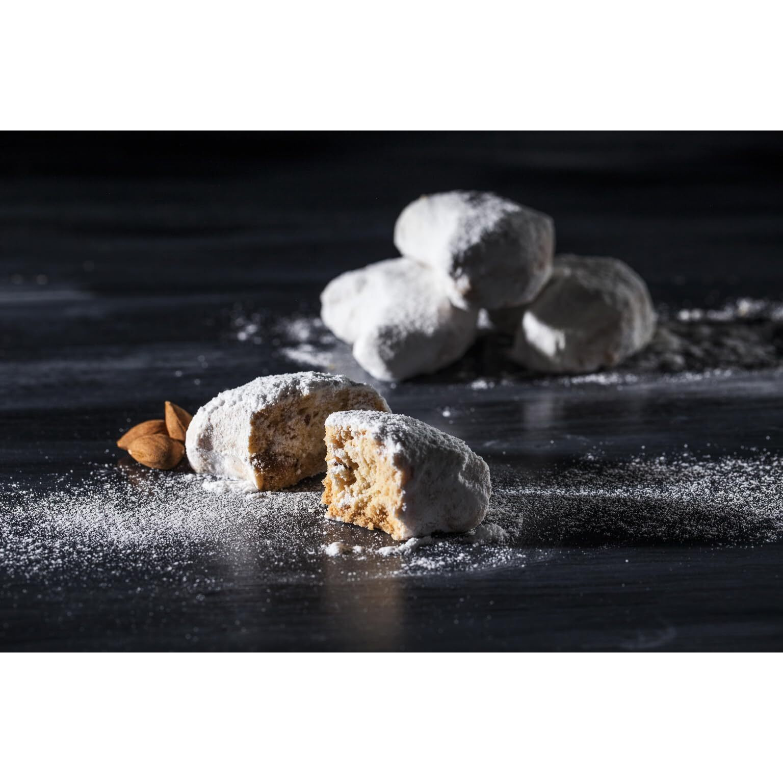 Greek Handmade Cookies (Kourabie) With Whole Almonds 450G/15.8Oz