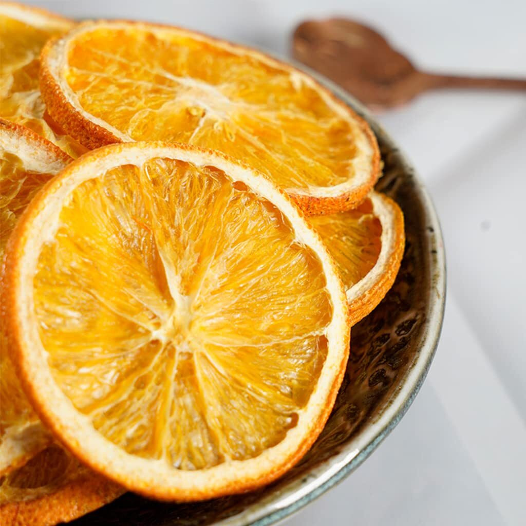 Sxet Dried Orange Slices, Natural Dehydrated Orange Slices, Edible Dehydrated Orange, Dried Fruit For Crafts Cake Decoration Cocktail Garnish Table Scatters (17.6Oz/500G)