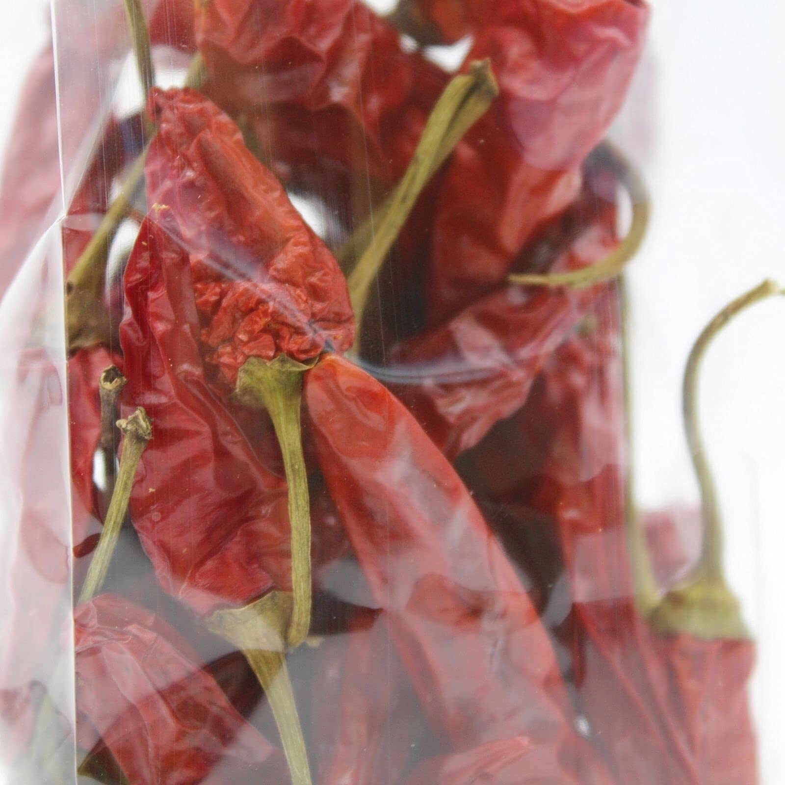 Dried Whole Calabrian Chili Peppers, 20 G, Dry Peppers On Stem, Great For Cooking Or Decoration, All Natural, Non-Gmo, Product Of Italy, Tuttocalabria