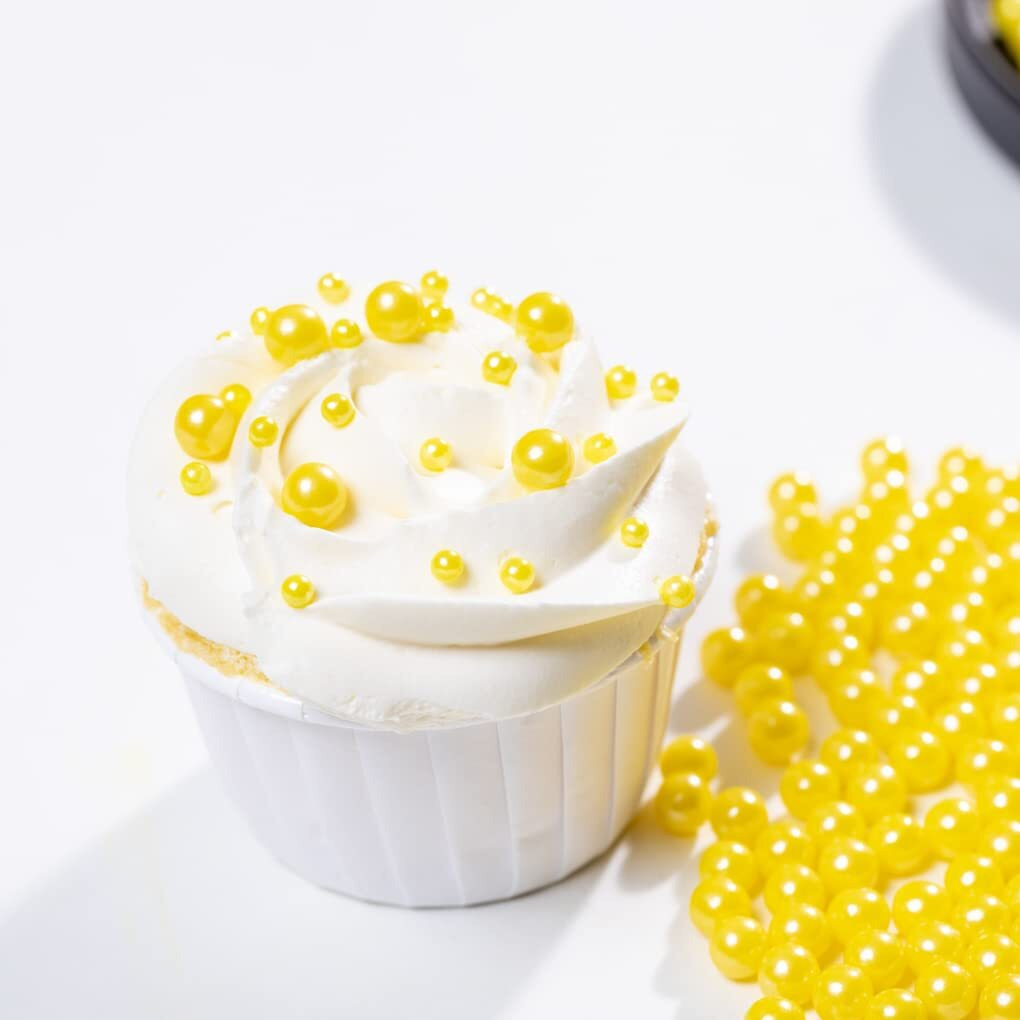 Yellow Sprinkles Edible Pearls,Cake Sprinkles 130G 4.6Oz,Cookie Sprinkles,Sugar Pearl, Edible Candy Pearls For Cake Cupcake Decorationg (7Mm-Yellow)