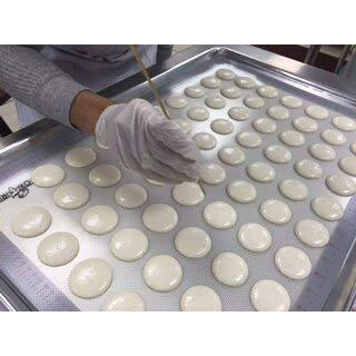 Macarons - Pink And White