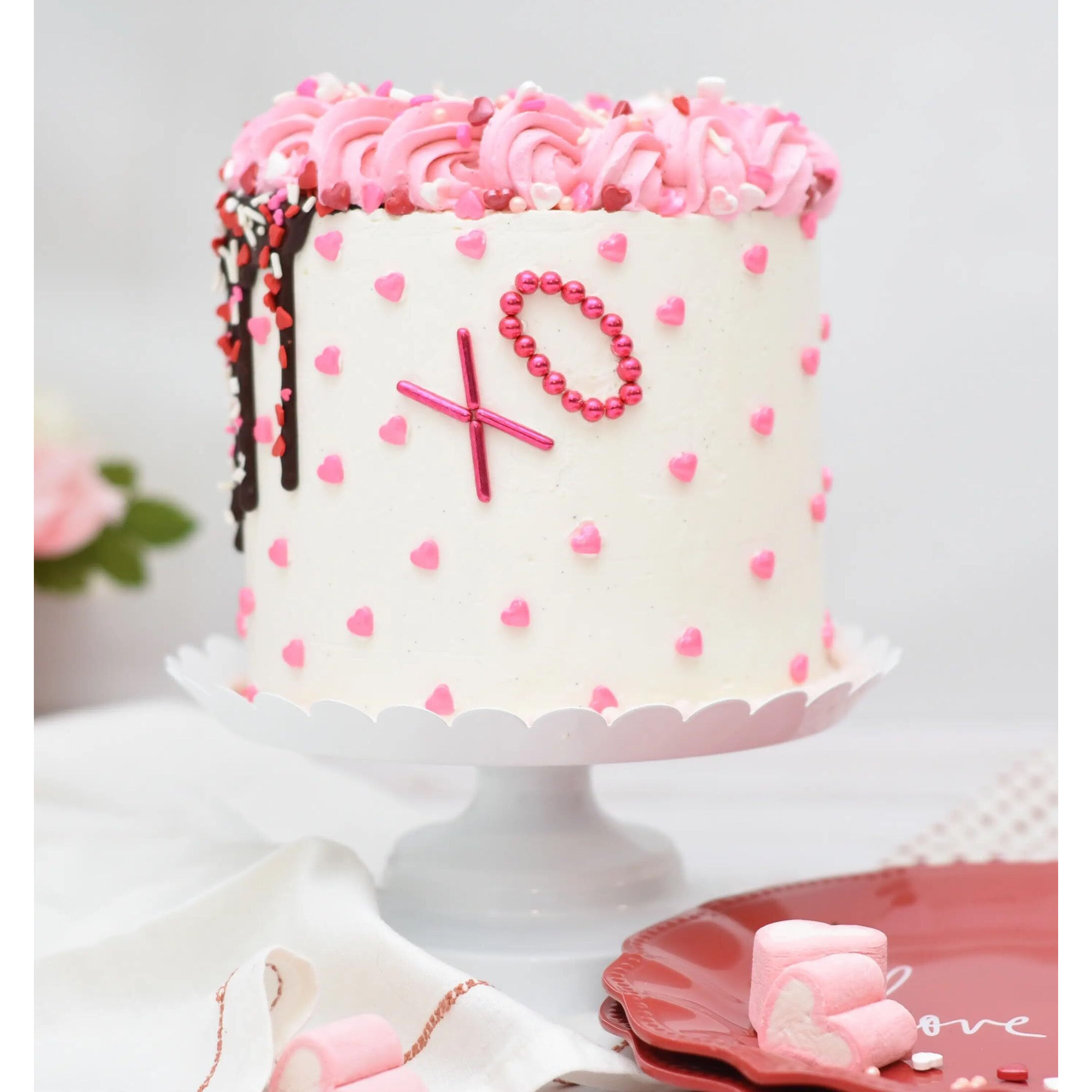 Red Sprinkles Heart-Shaped Cake Sprinkles,Cookie Sprinkles,Sugar Pearl, Edible Candy Pearls For Cake 130G 4.6Oz Cupcake Decorationg (Red)