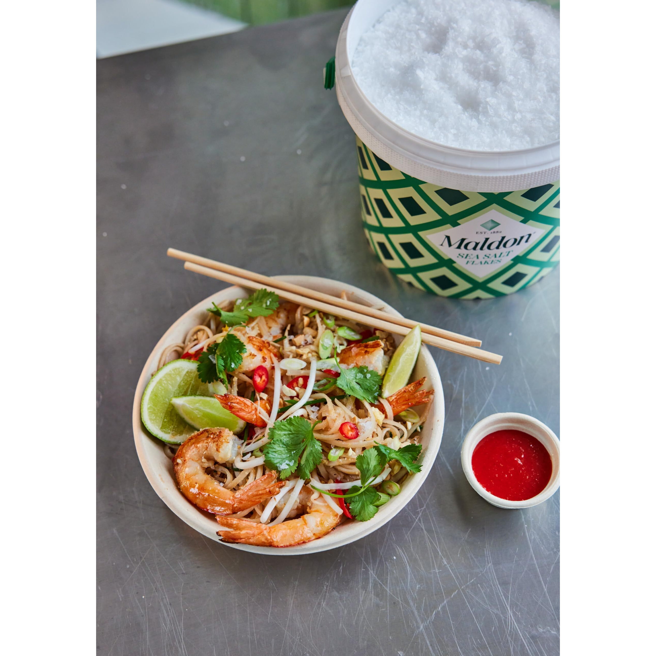 Maldon Salt, Sea Salt Flakes, 3.1 Lb, Bulk Tub, Kosher, Natural, Handcrafted, Gourmet, Pyramid Crystals