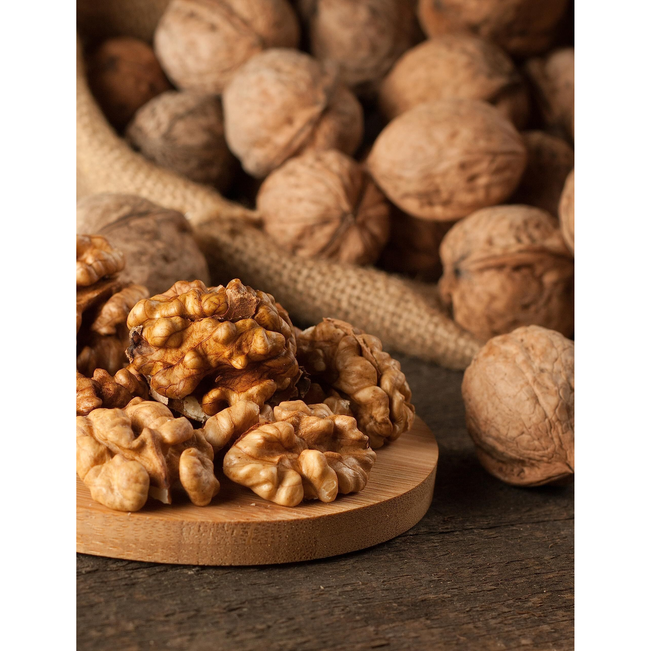 Anna And Sarah Walnuts In Shell, Jumbo, Fresh, Buttery Taste, Easy To Crack, California Chandler, Natural Shells, Not Bleached 5.5 Lbs