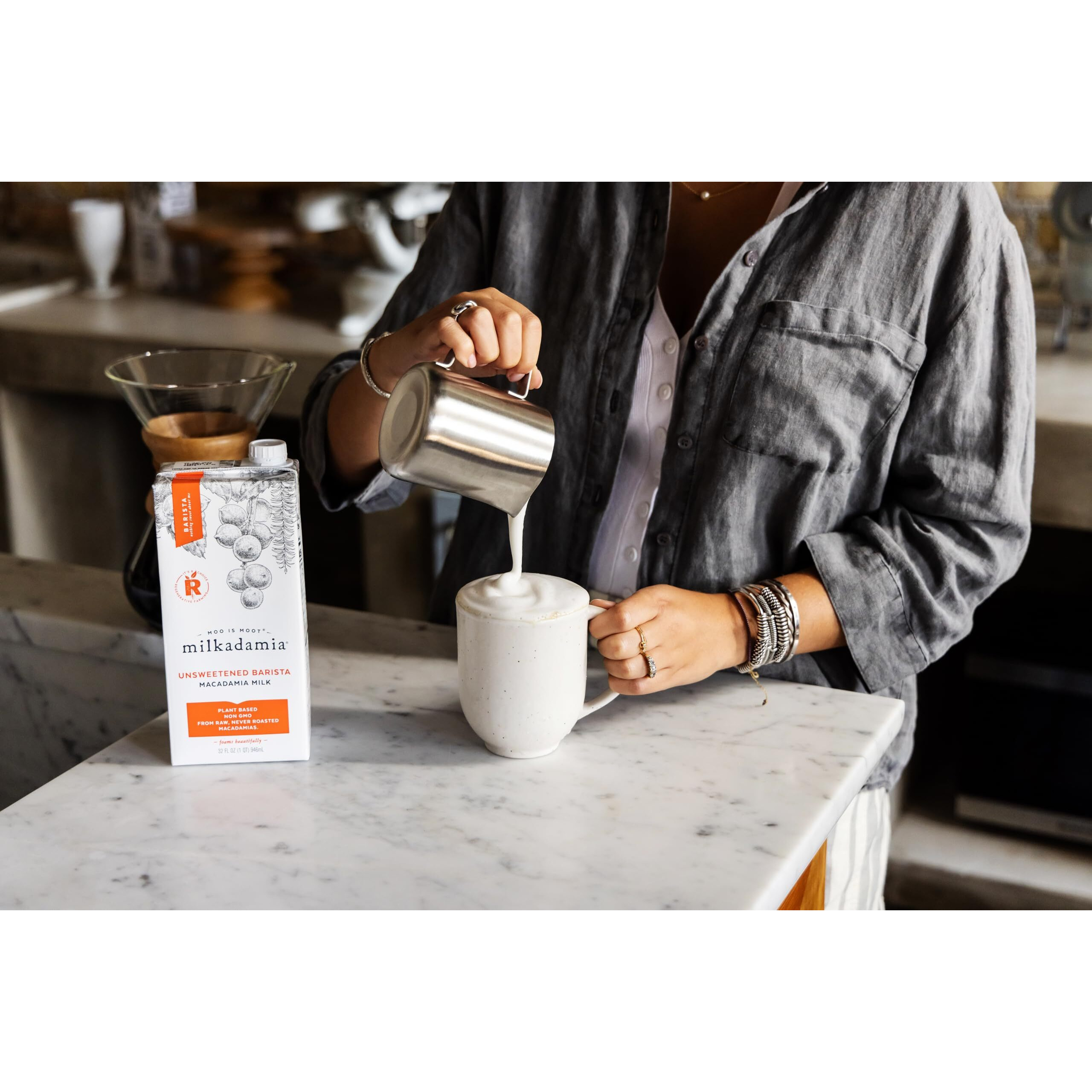 Milkadamia Macadamia Milk - Unsweetened Barista - 32 Fl Oz (Pack Of 6) - Lactose Free Milk, Vegan Shelf Stable Milk, Plant Based Non Dairy Milk, Organic Dairy Free Macadamia Nut Milk