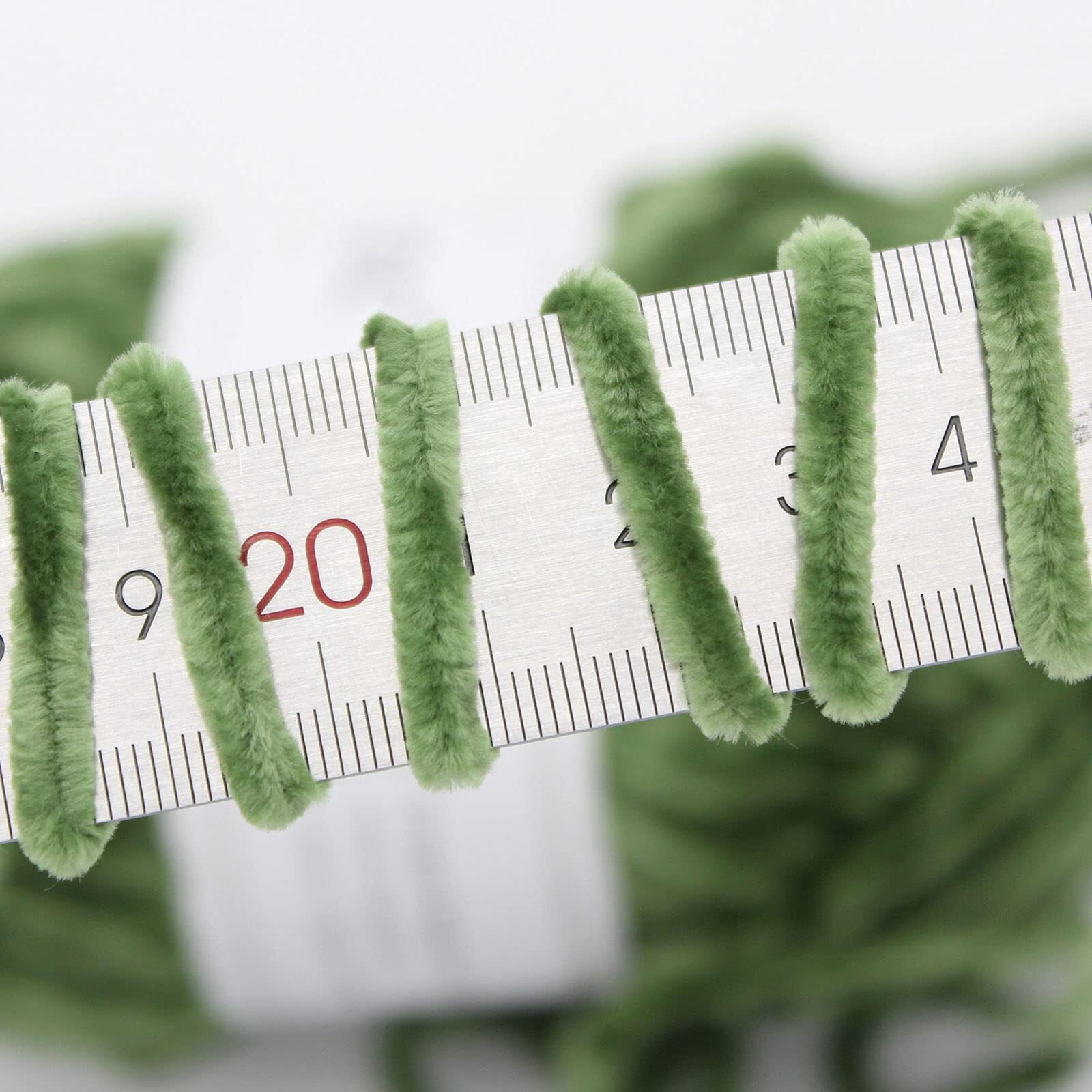 Niceec 3 Skeins Soft Chenille Yarn Blanket Yarn For Knitting Fancy Yarn For Crochet Weaving Diy Craft Total Length 385M (393Yds, 350G)_Army Green