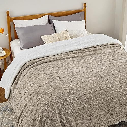 Bedsure Sherpa Queen Size Blanket For Bed - Fleece Soft Fluffy & Cozy Cable Jacquard Tufted Throw Blankets For Women Gift, Thick Warm For Winter And All Seasons, Beige, 90X90 Inches