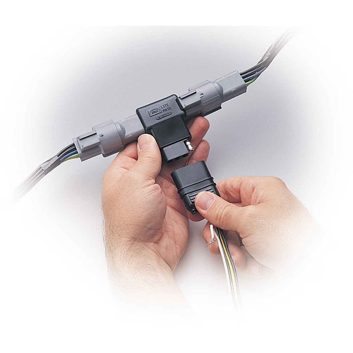 Hopkins 41165 Litemate Vehicle To Trailer Wiring Kit (Pico 6772Pt) 2004-2008 Chevrolet Colorado And Gmc Canyon, 2006 Isuzu I-280, I-350 And 2007-2008 Isuzu I-290, I370