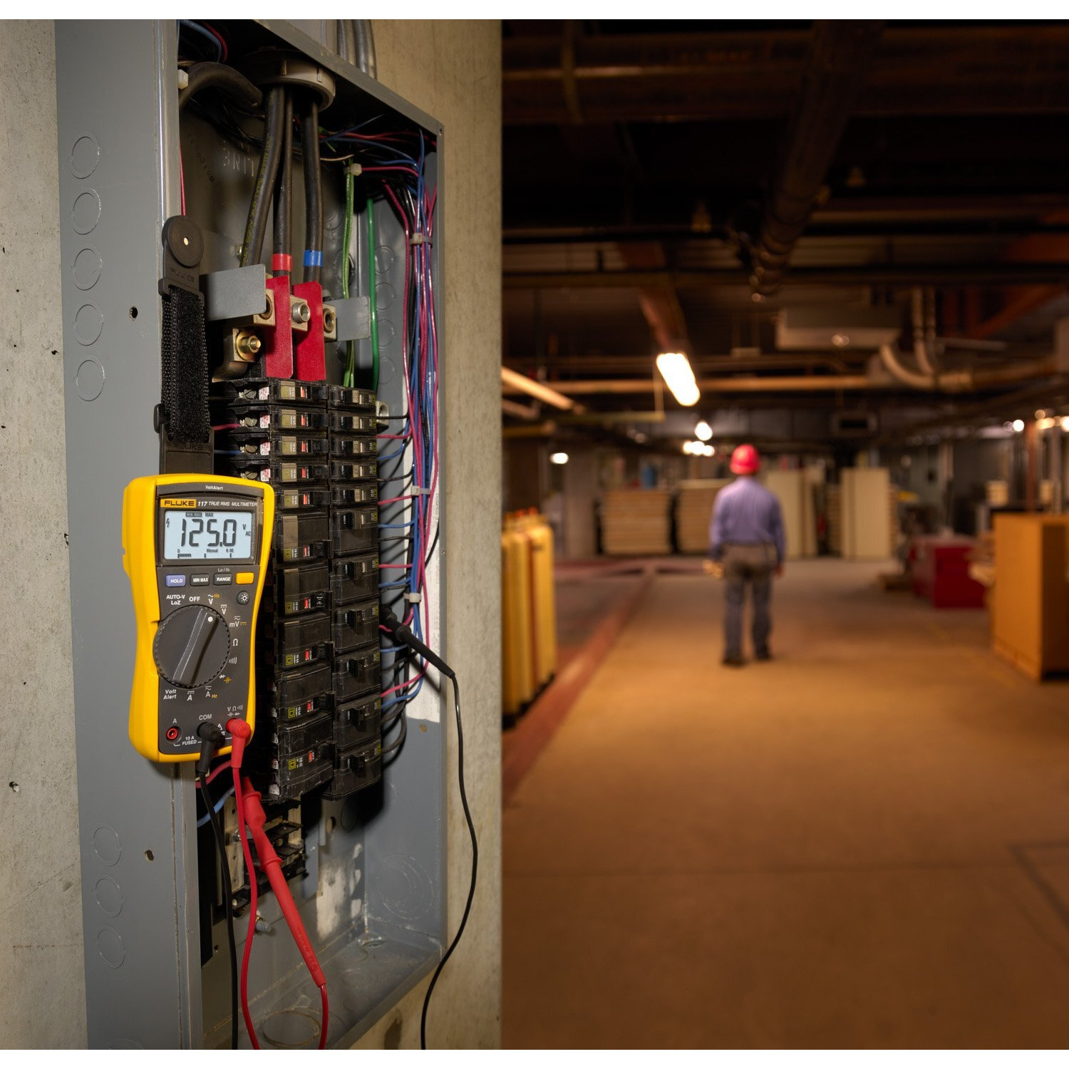 Fluke 117/323 Kit Multimeter And Clamp Meter Combo Kit For Residential And Commercial Electricians, Ac/Dc Voltage, Ac Current 400 A, Includes Test Leads, Tpak And Carrying Case