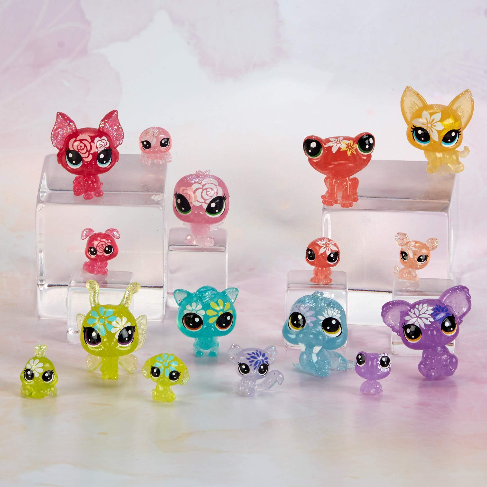 Littlest Pet Shop Blooming Bouquet, 16 Pets, Part Of The Lps Petal Party Collection