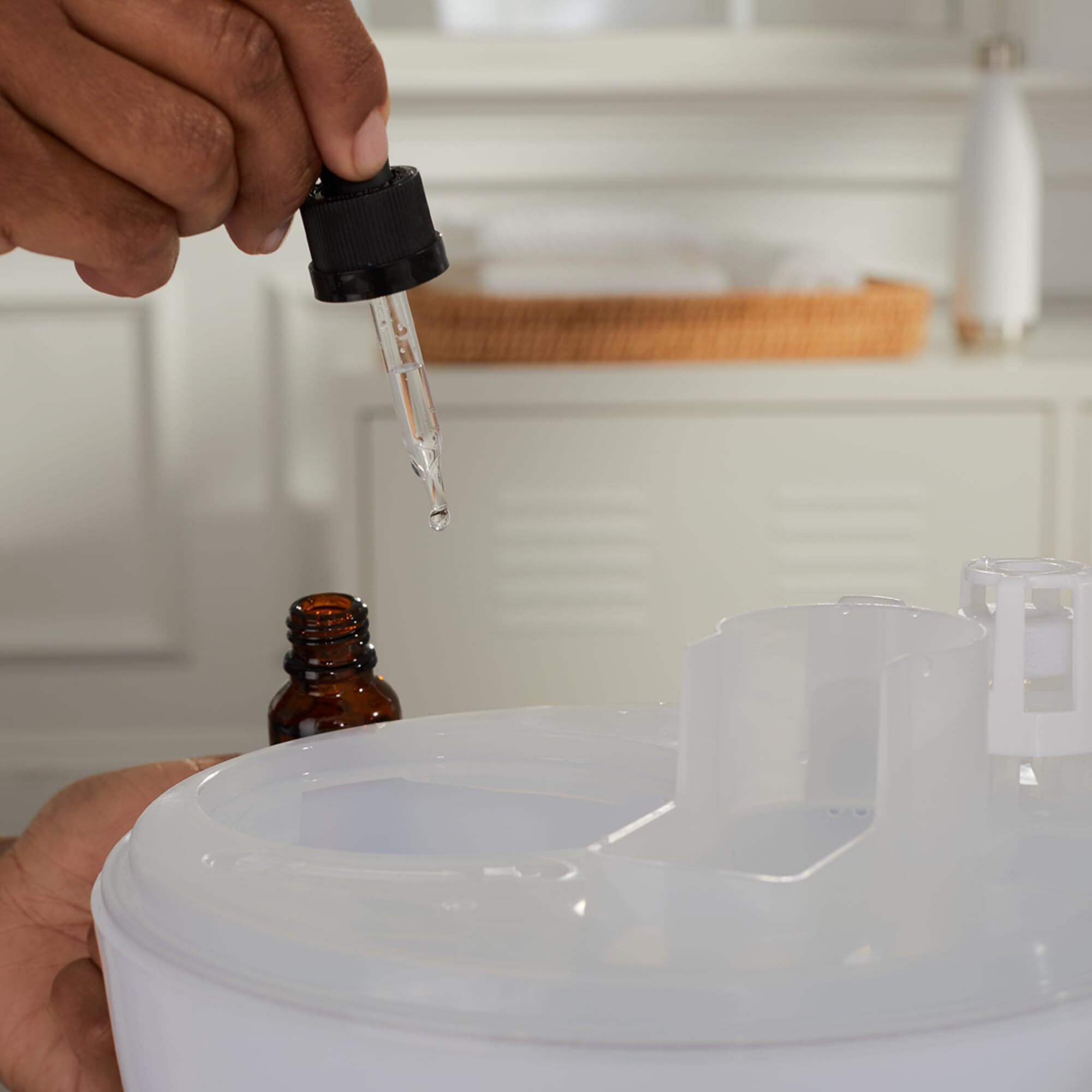 Vicks 3-In-1 Sleepytime Humidifier, 1 Brand Recommended By Pediatricians*. Cool Mist Humidifier With Night-Light, And Essential Oil Diffuser For Baby And Kids Rooms. Visible Cool Mist, White.