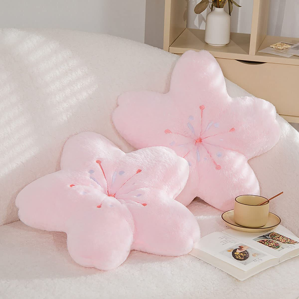 Gexuanchen Cute Cherry Blossom Decorative Plush Pillow For Bedroom Balcony Living Room Sofa Chair Car Cushion (Pink) (17.7 * 17.7, Pink)