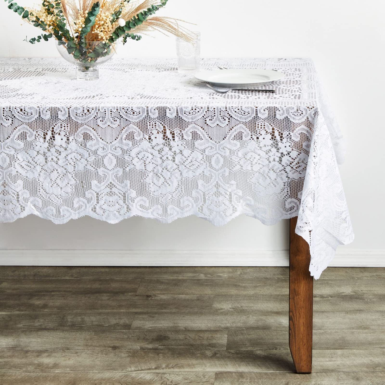 Juvale White Lace Tablecloth For Rectangular Tables, Vintage-Style Wedding Table Cloths For Reception, Dinner Party, Baby Shower, Tea Party Decorations, Home Decor (54X72 In)