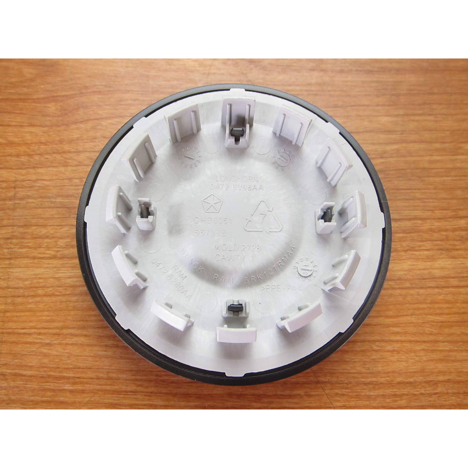 2014-2018 Ram 2500 3500 Black Wheel Center Cap For 20" & 17" Wheels Mopar Oem