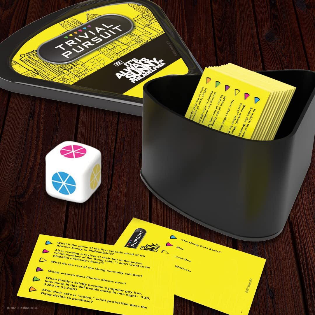 Trivial Pursuit It's Always Sunny In Philadelphia (Quickplay Edition)| Officially Licensed Trivia Game Questions From It's Always Sunny In Philadelphia | 600 Questions & Die In Travel Container