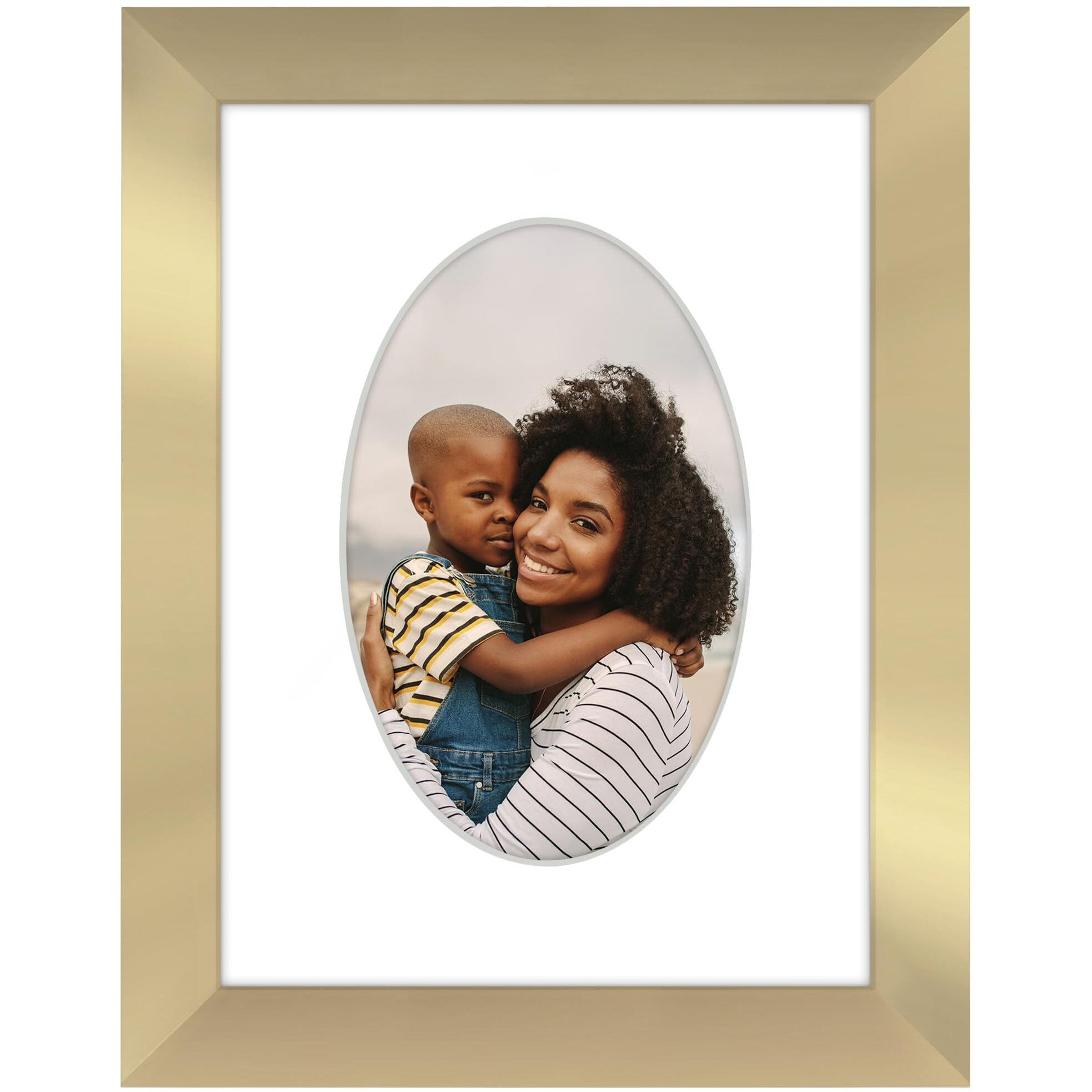 Americanflat 4X6 Picture Frame With Oval-Shaped Mat In Gold - Use As 6X8 Picture Frame Without Mat Or 4X6 Frame With Mat - Engineered Wood Photo Frame With Shatter-Resistant Glass And Easel