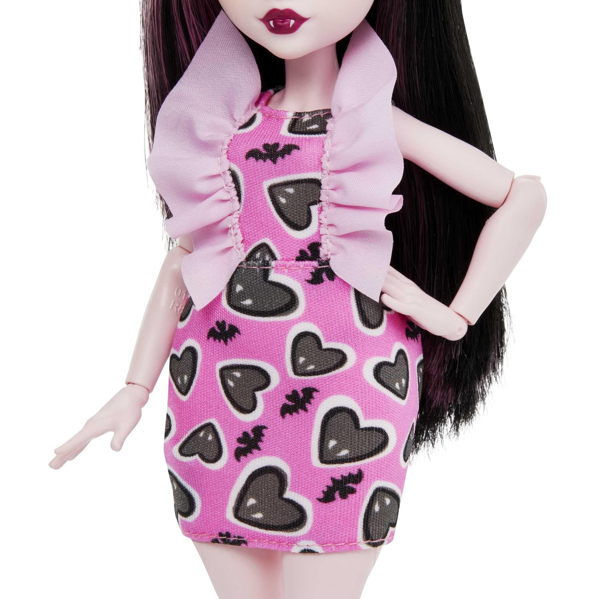 Monster High Draculaura Doll Features 10+ Flexible Joints For Girls Ages 4 And Up