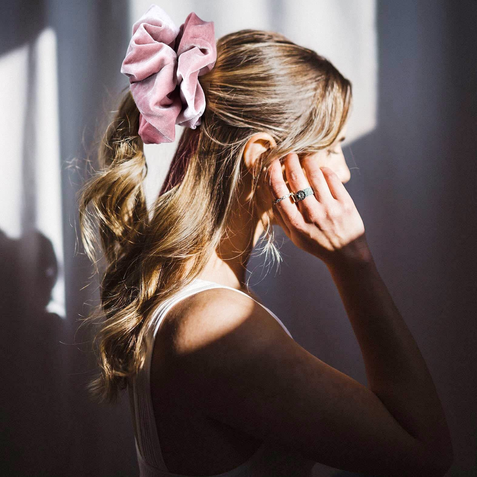 7.5 Inches Big Velvet Scrunchies Large Hair Ties Oversized Silk Thick Scrunchie Jumbo Hair Scrunchies Curly Hair Accessories 6 Assorted Colors(Black,Pink,Blue,Maroon,Green, Khaki)