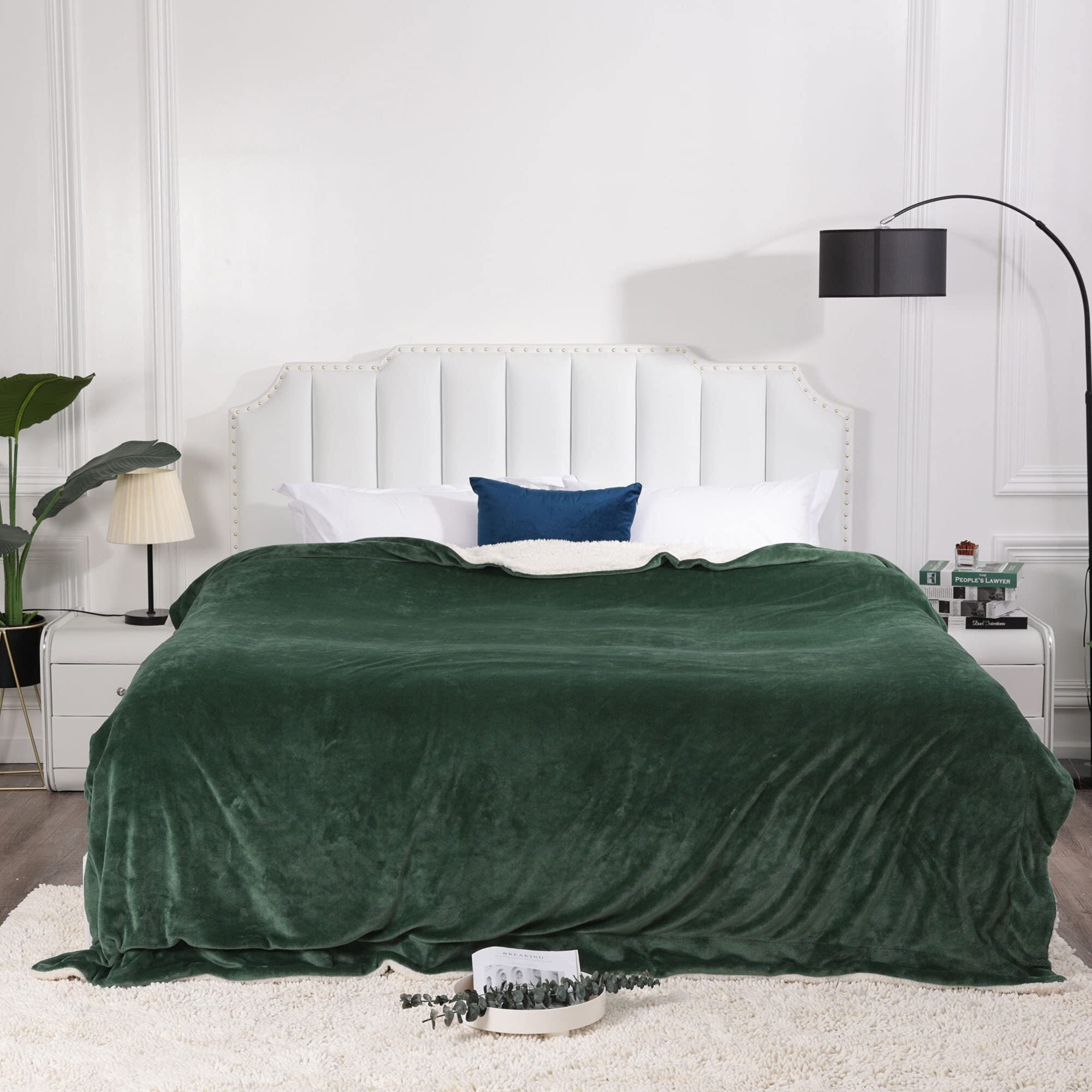 Nanpiper King Size Blanket Warm Sherpa Blanket, Soft Fleece Throw Blanket For Bed, Reversible Thick Fuzzy Blanket For Winter (Olive Green,90X108 Inches)