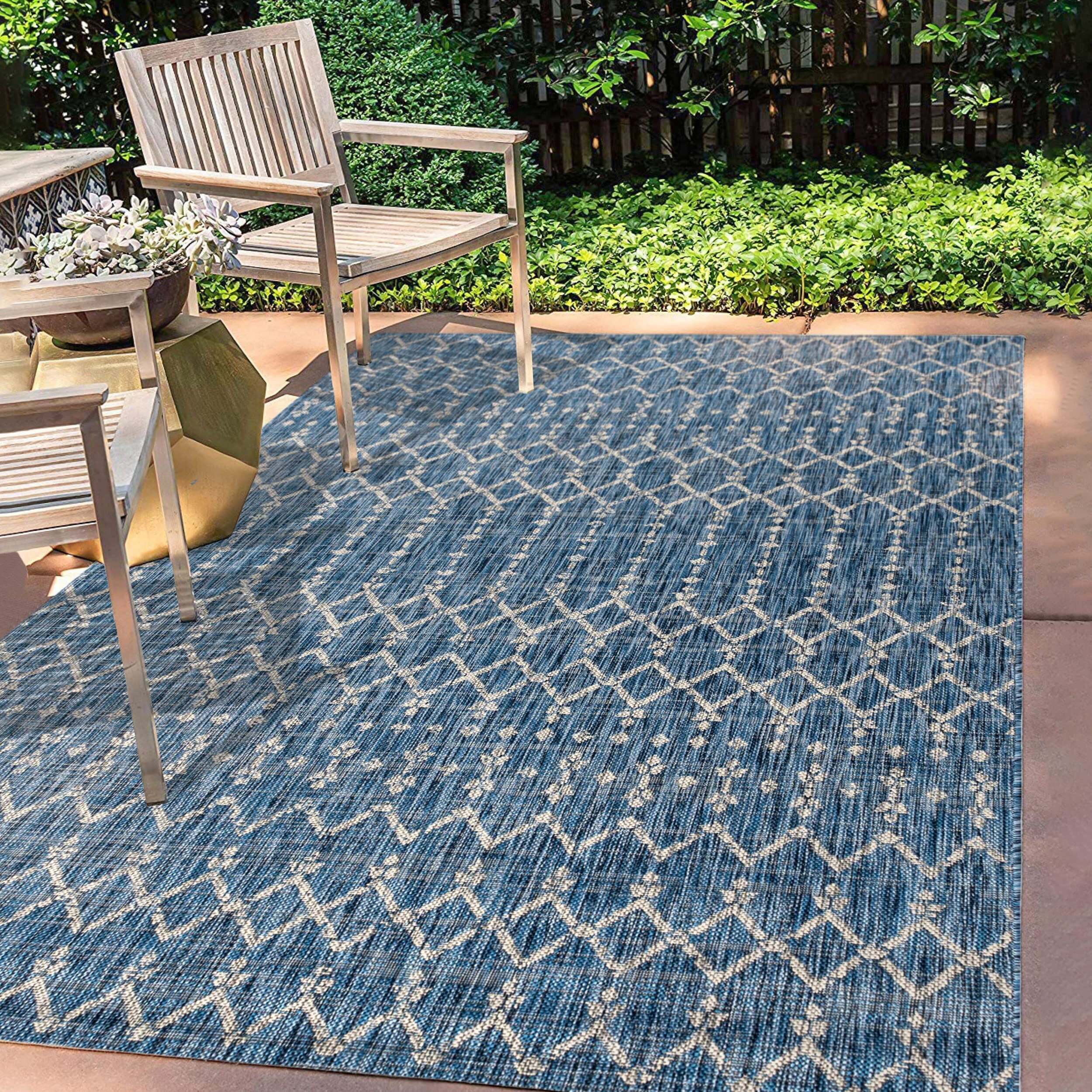 Jonathan Y Smb108B-4 Ourika Moroccan Geometric Textured Weave Indoor Outdoor Area-Rug, Bohemian, Rustic, Scandinavian Easy-Cleaning,Bedroom,Kitchen,Backyard,Patio,Non Shedding, Navylight Gray, 4 X 6