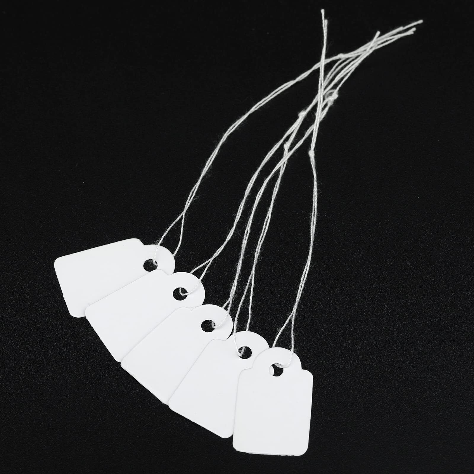 Joycraft 500Pcs Price Tags With String Attached,Super Mini White Writable Merchandise Hang Tags,Price Labels Display Tags With String,Marking Strung Tags For Product Jewelry Clothing Tags(0.95&quotX0.6")