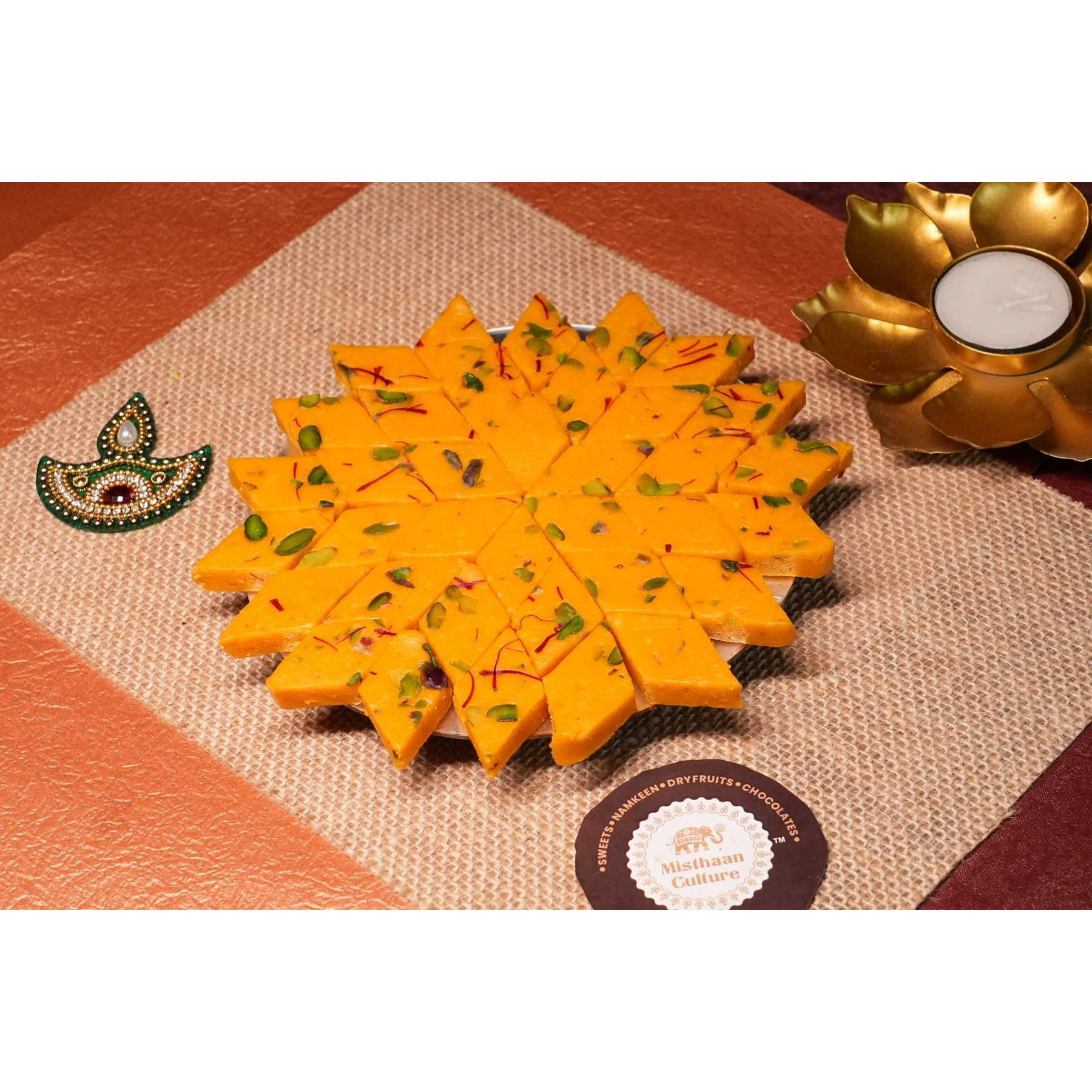 Royal Kaju Delight Box- 1 Kg (2.2Lb)