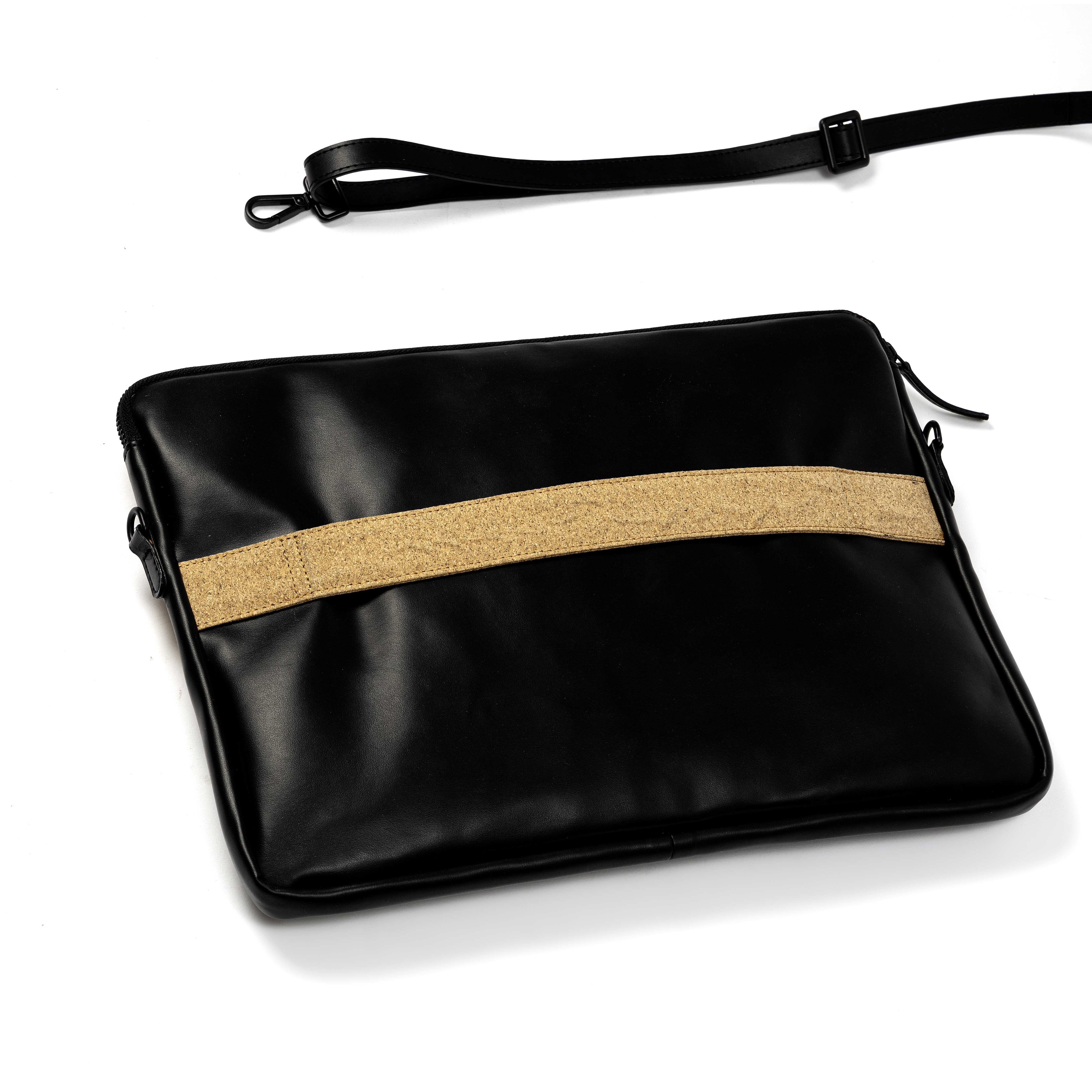 Acacia Laptop Sleeve Black, Tan & Multicolor