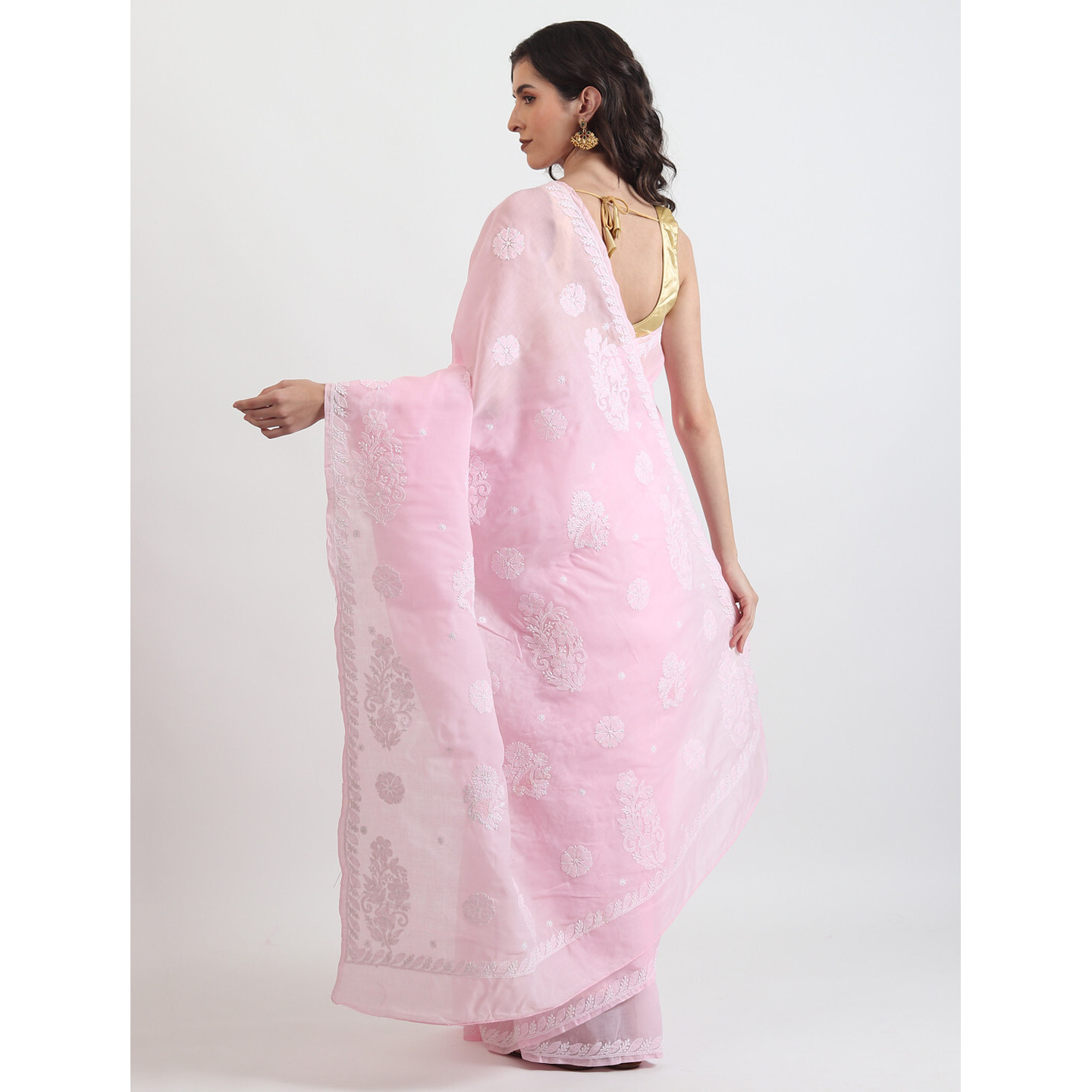 The Weavers Shop By Raavi Pure Cotton Indian Wear Hand Embroidery Chikankari Work Saree