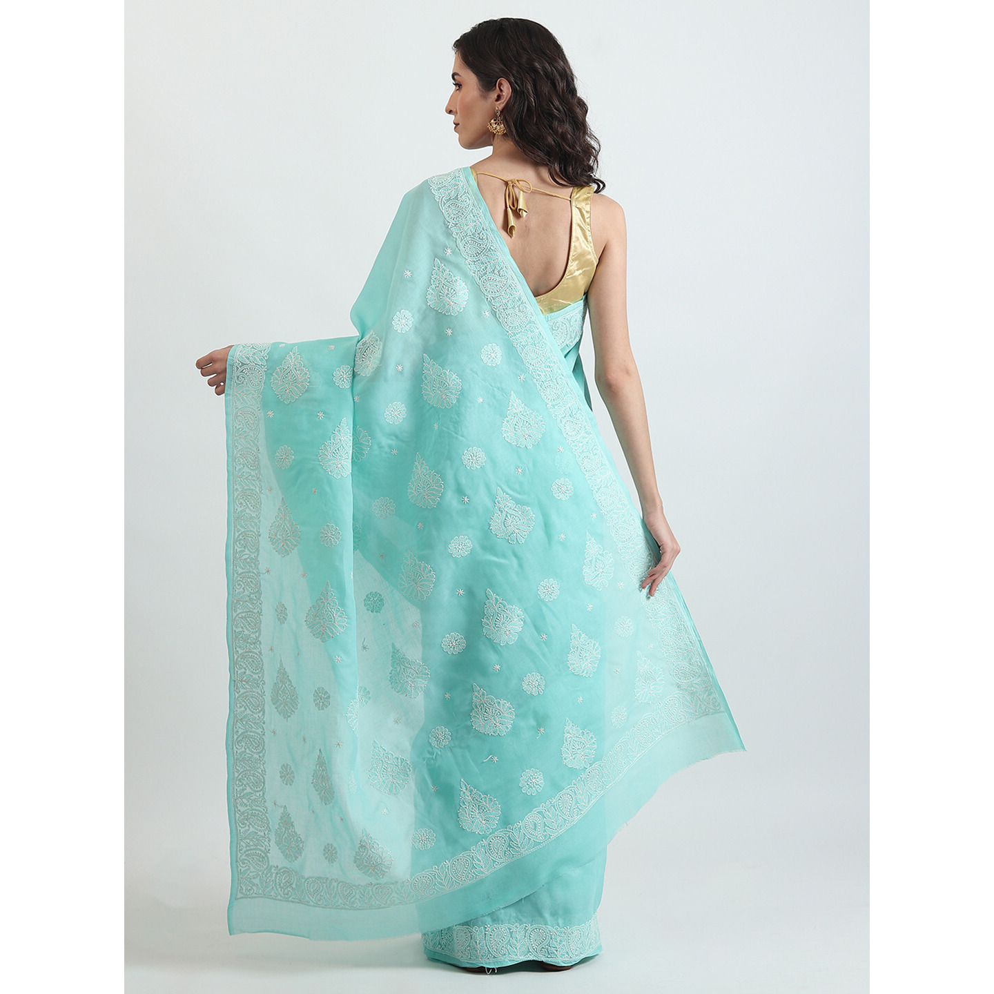 The Weavers Shop By Raavi Pure Cotton Indian Wear Hand Embroidery Chikankari Work Saree