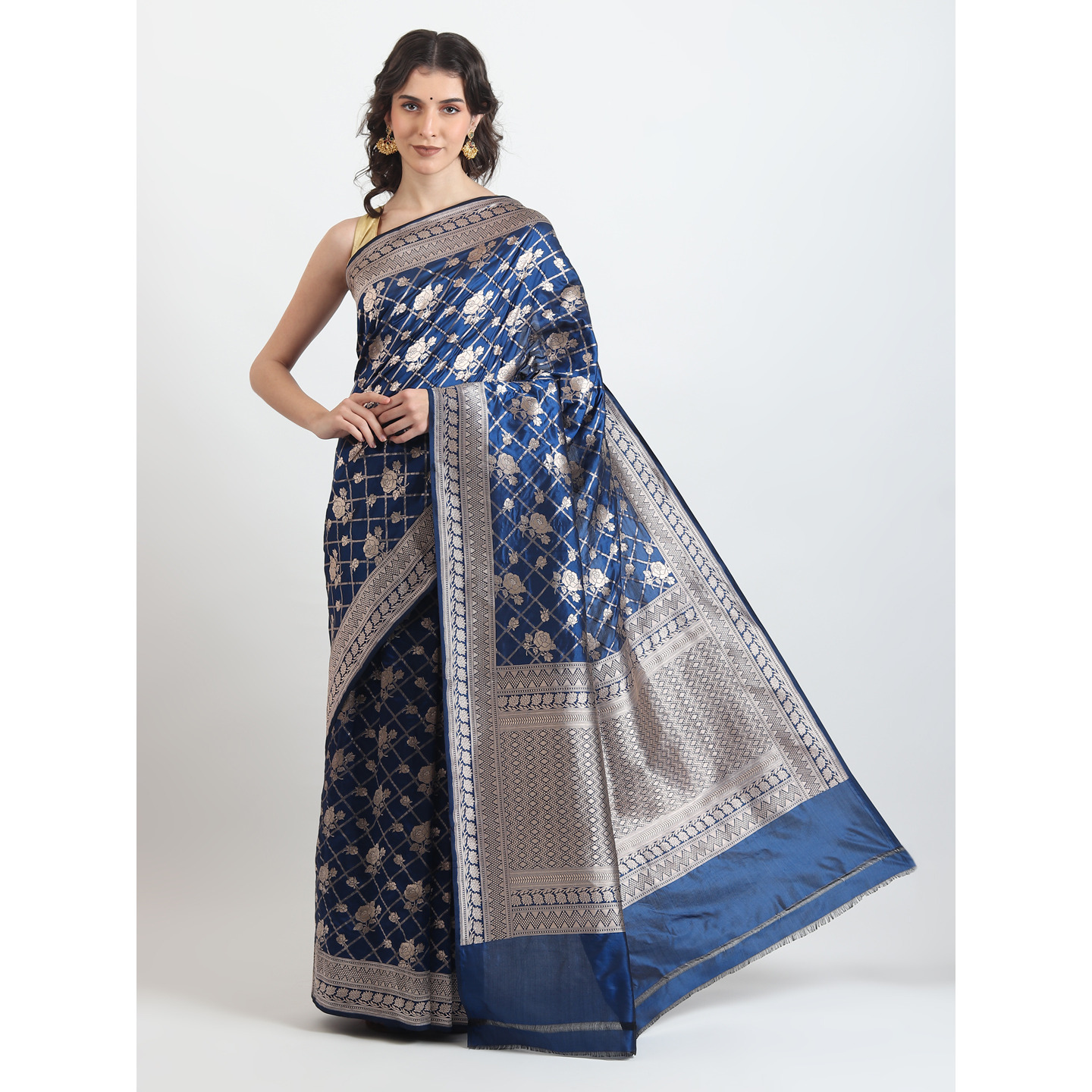 The Weavers Shop By Raavi Brocade Pure Katan Silk Handloom Banarasi Saree With Unstitched Blouse