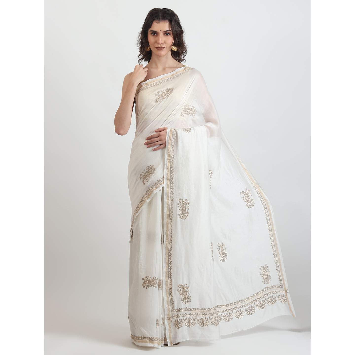 The Weavers Shop By Raavi Chanderi Mul Cotton Indian Wear Handcrafted Embroidery Saree
