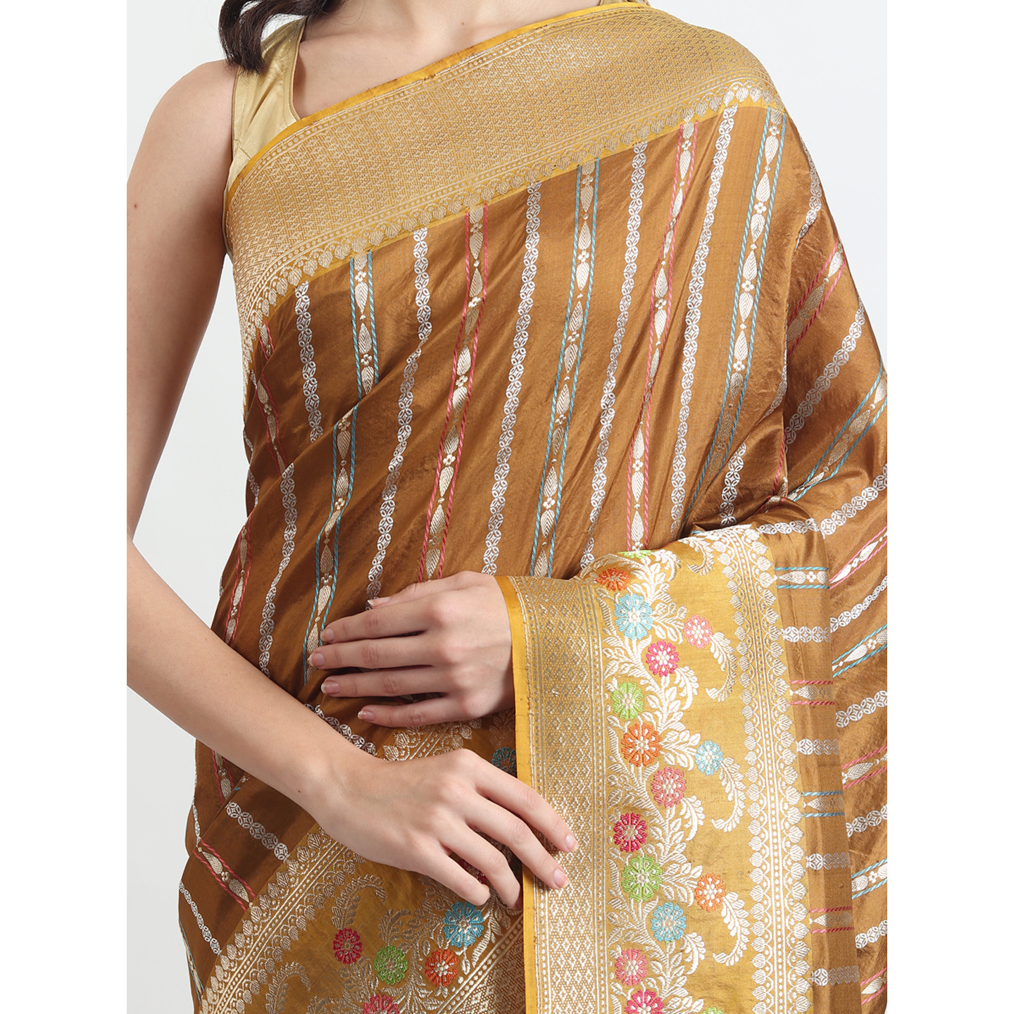 The Weavers Shop By Raavi Brocade Pure Katan Silk Handloom Banarasi Saree With Unstitched Blouse
