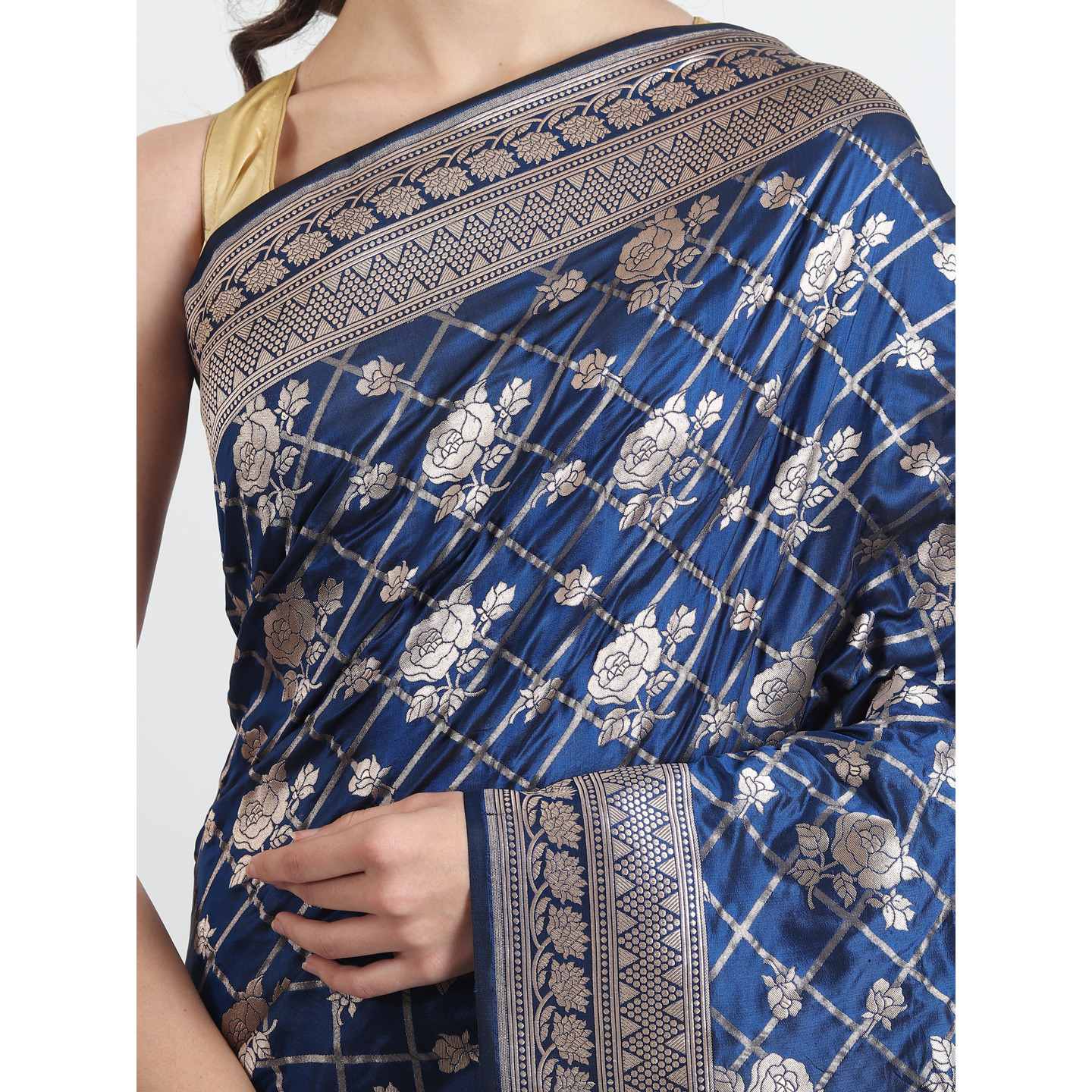 The Weavers Shop By Raavi Brocade Pure Katan Silk Handloom Banarasi Saree With Unstitched Blouse