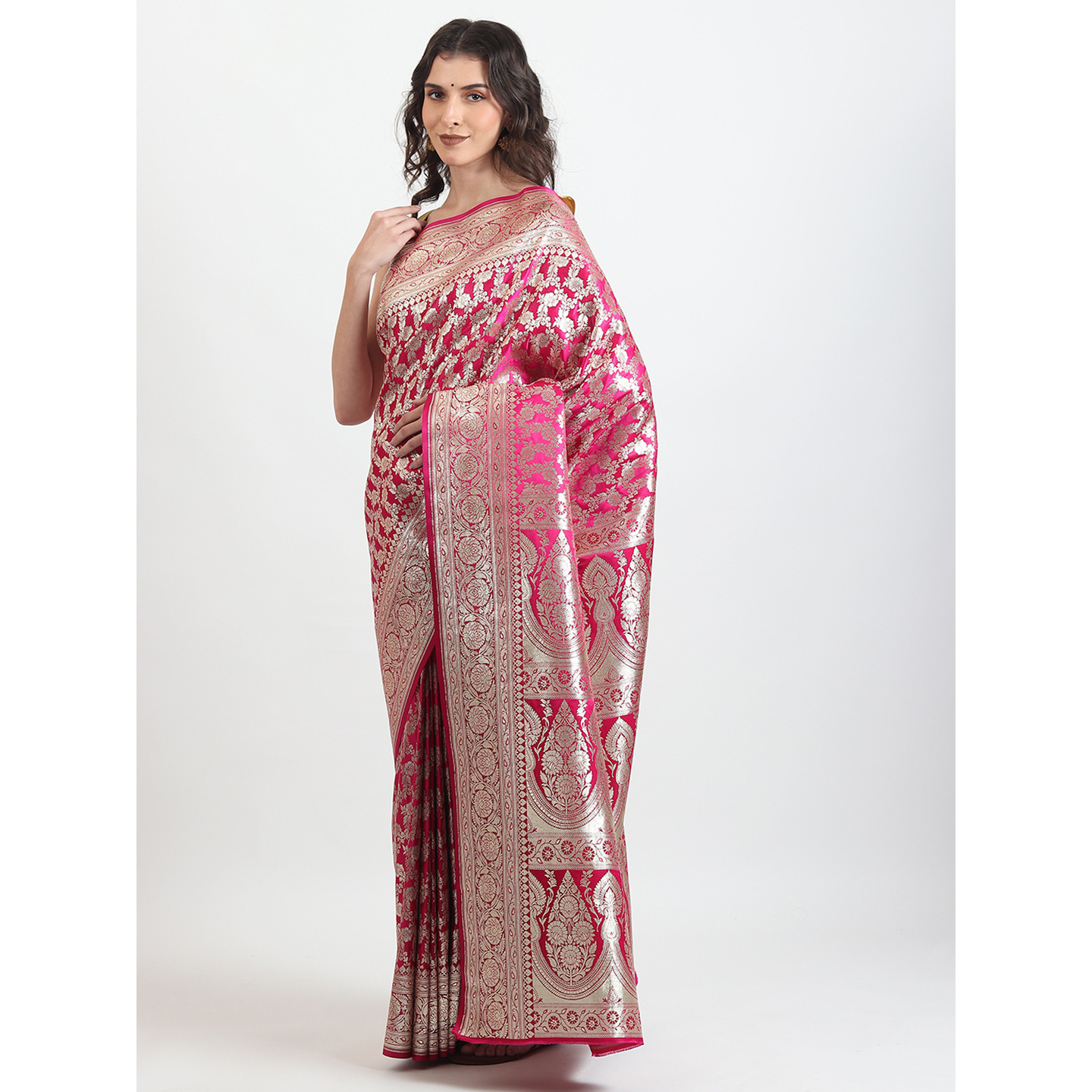 The Weavers Shop By Raavi Brocade Pure Silk Handloom Banarasi Saree With Unstitched Blouse