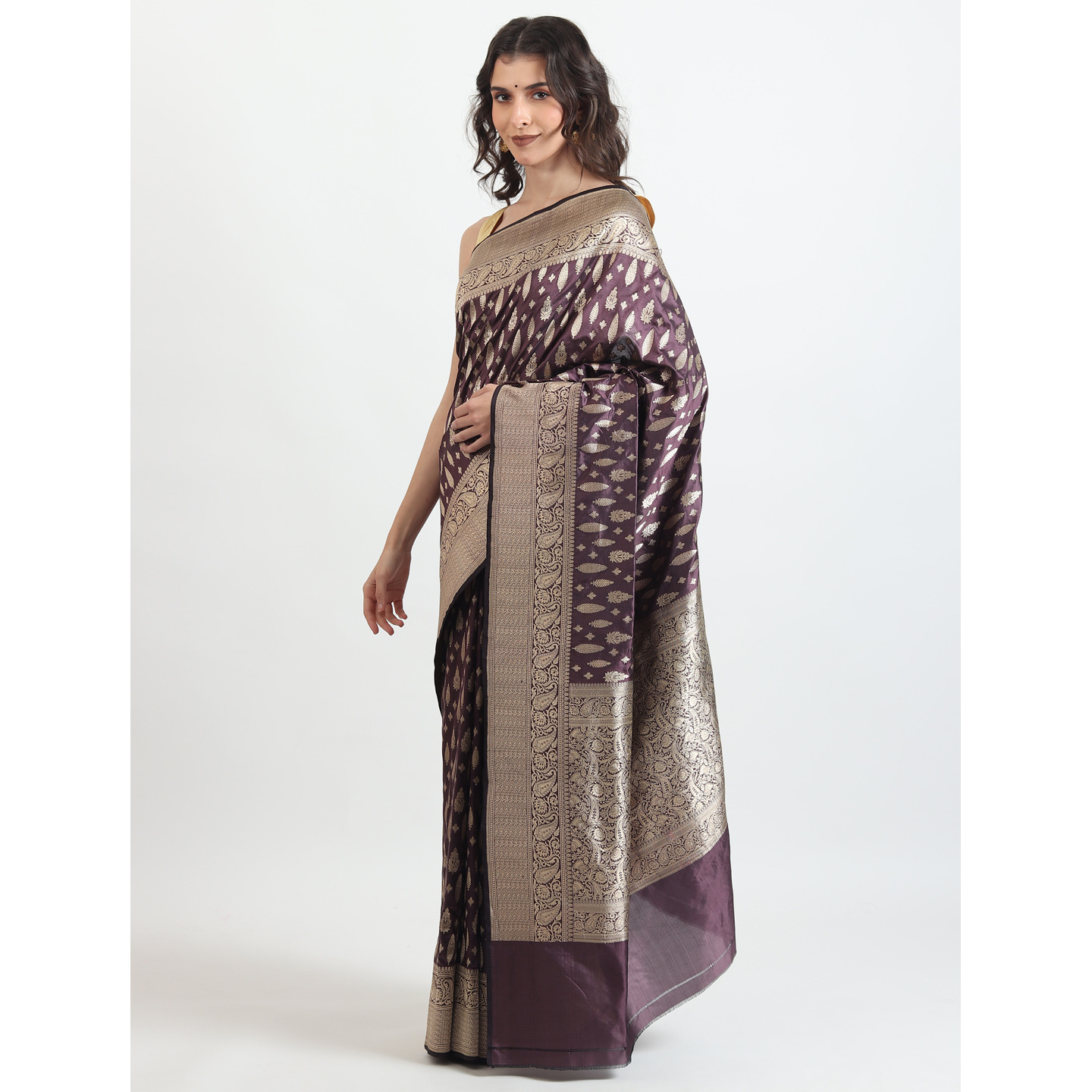 The Weavers Shop By Raavi Handloom Kataan Silk Saree