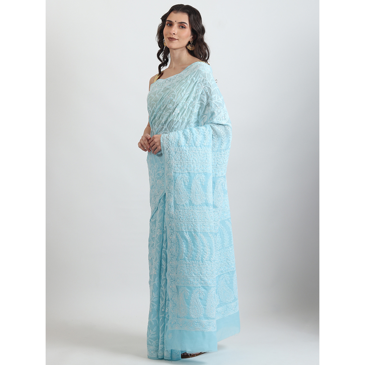 The Weavers Shop By Raavi Pure Cotton Indian Wear Hand Embroidery Chikankari Work Saree