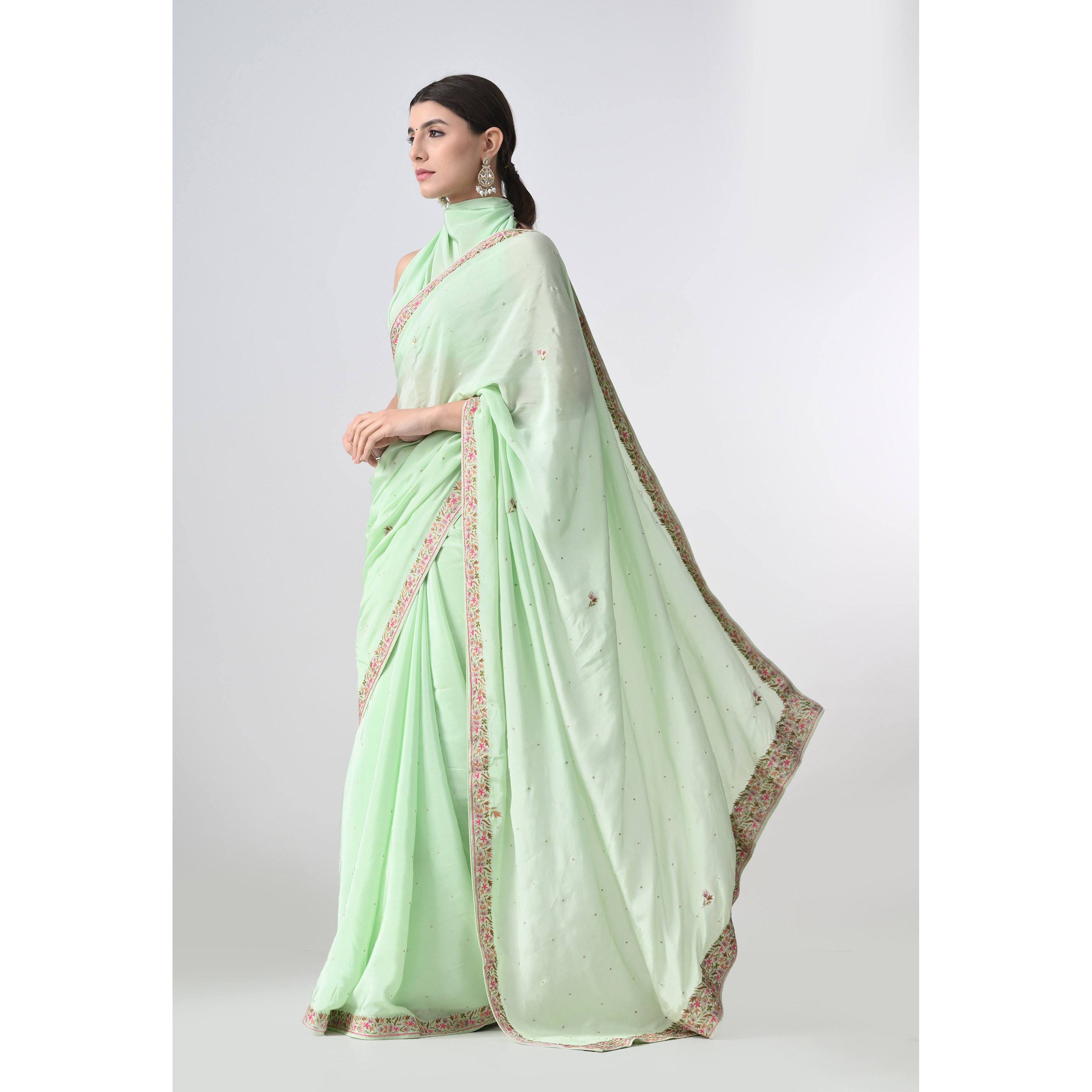 The Weavers Shop By Raavi Pure Crepe Tilla Thread Handwork Saree Sea Green