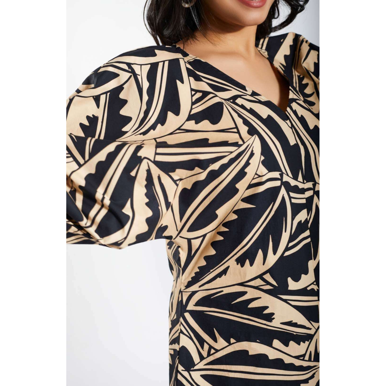 LIZ (Size XS, Color Night Safari Print)