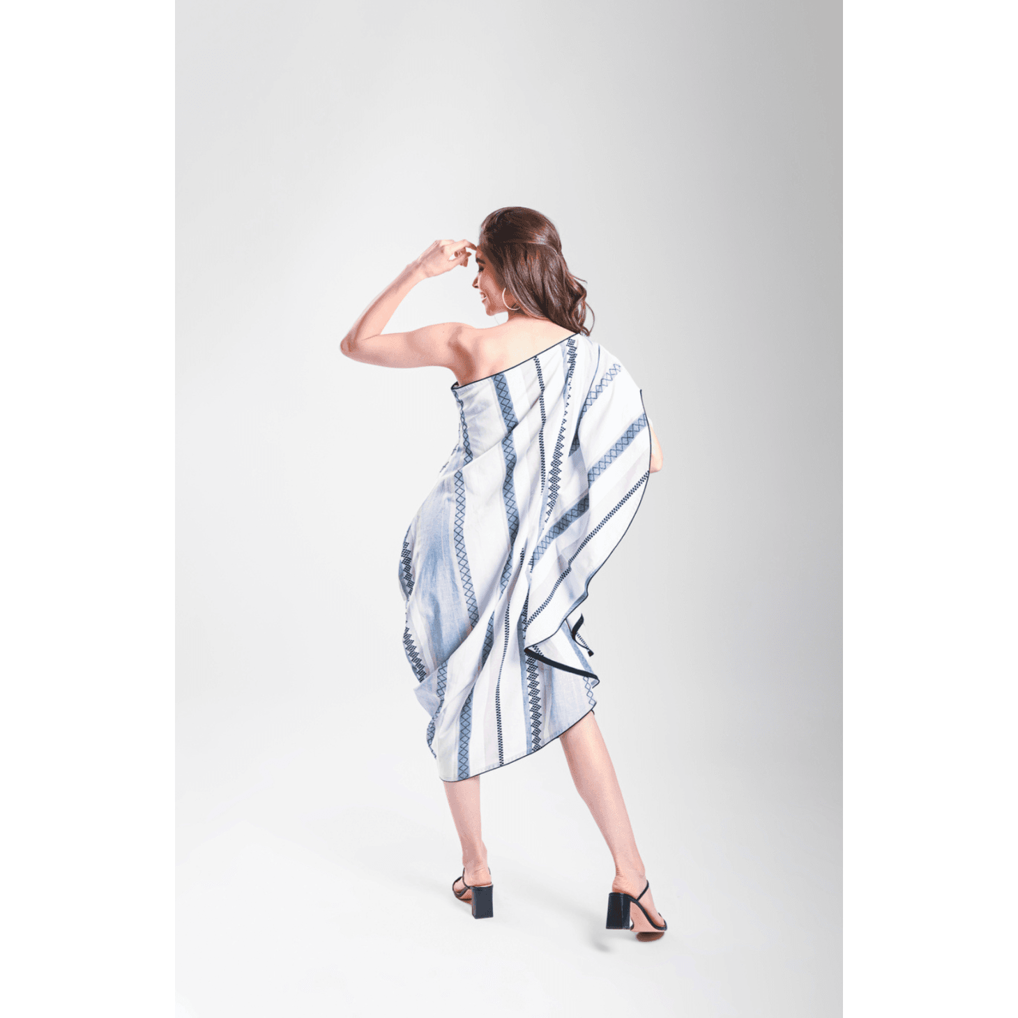 LUNA (Size XL, Color Spanish stripe Jacquard)