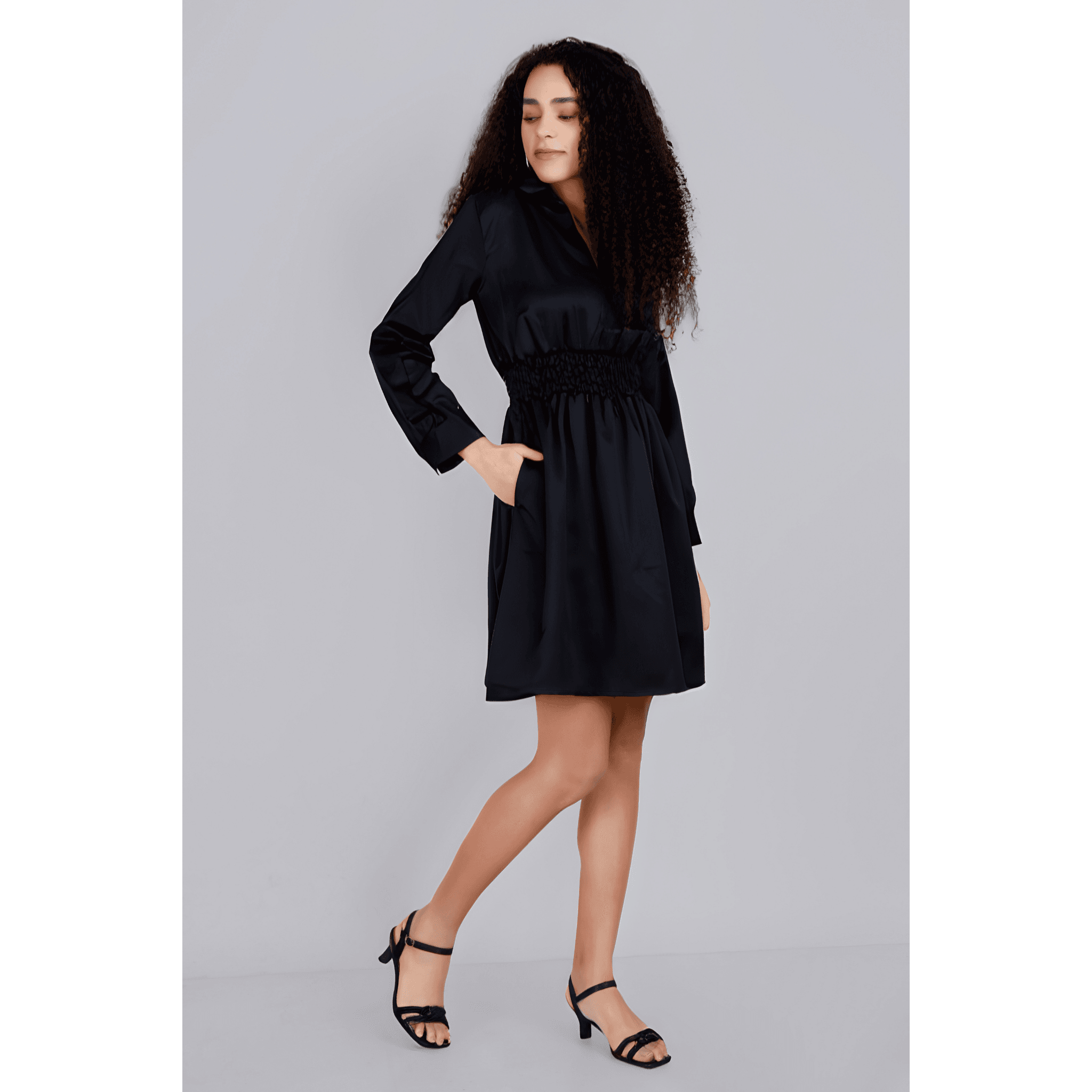 Ariana (Size XL, Color Black)