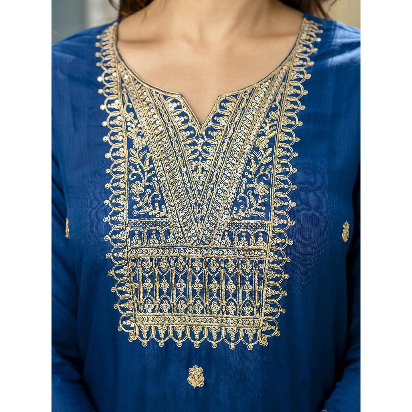 Navlik Women's Rayon Slub Embroidered Straight Kurta with Pant And Dupatta Sets (NK-554) (Size X-Small, Color Blue)