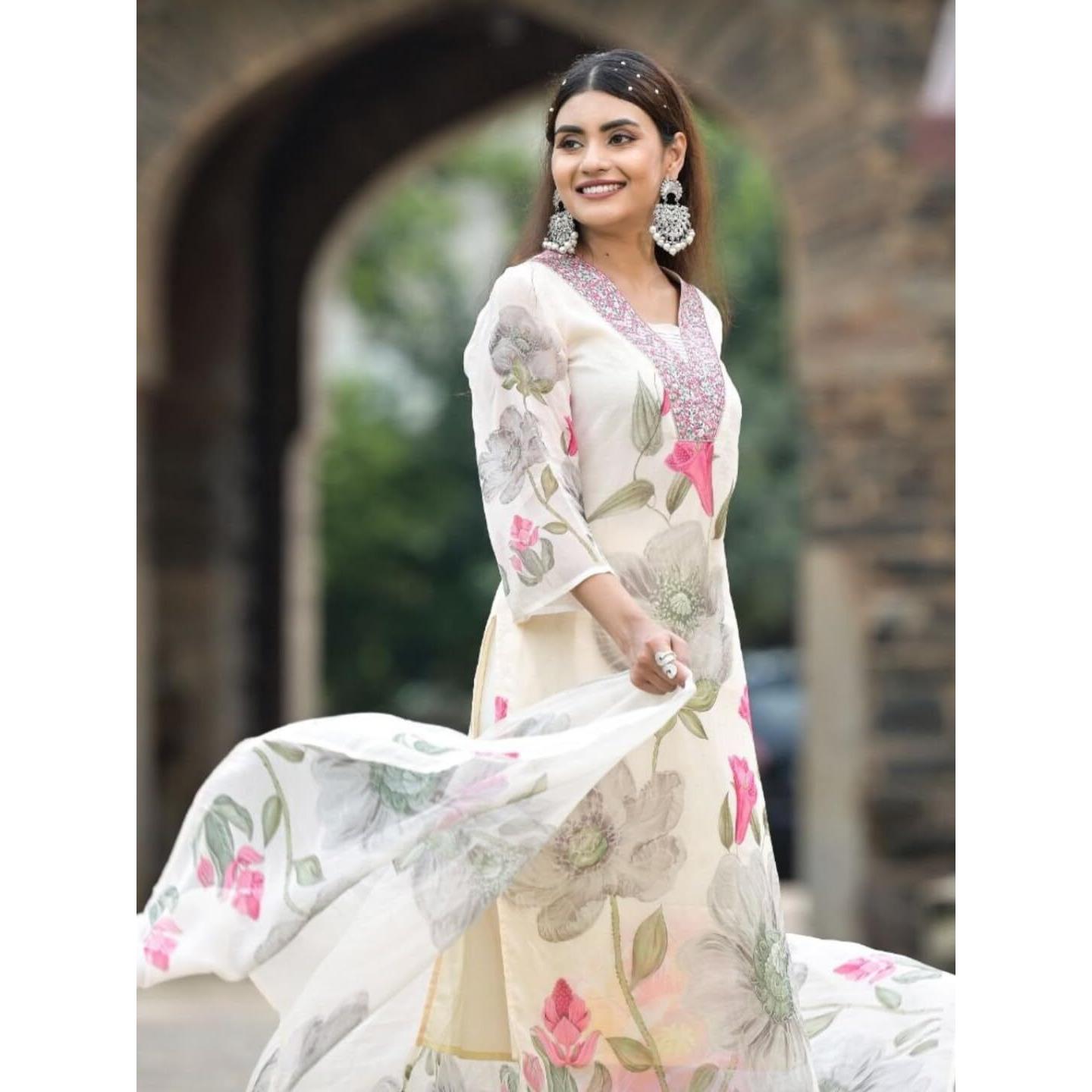 Navlik Women's White Georgette Embroidered and Printed Straight Kurta with Rayon Pant and Georgette Printed Dupatta Sets (NK-STYL-Sonika) (Size Large, Color White)
