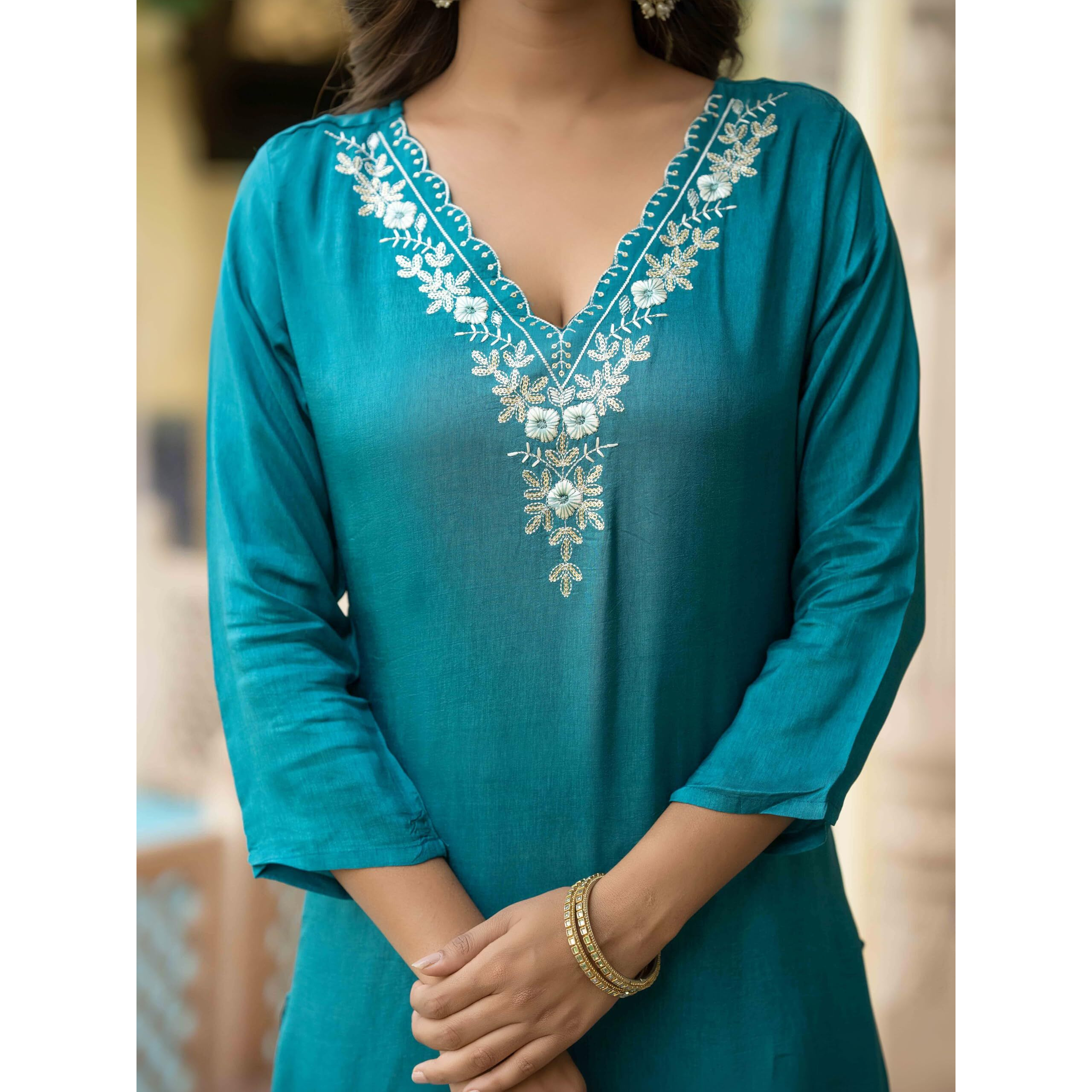 Navlik Women's Viscose Embroidered Straight Kurta with Pant And Dupatta Sets (NK-468)