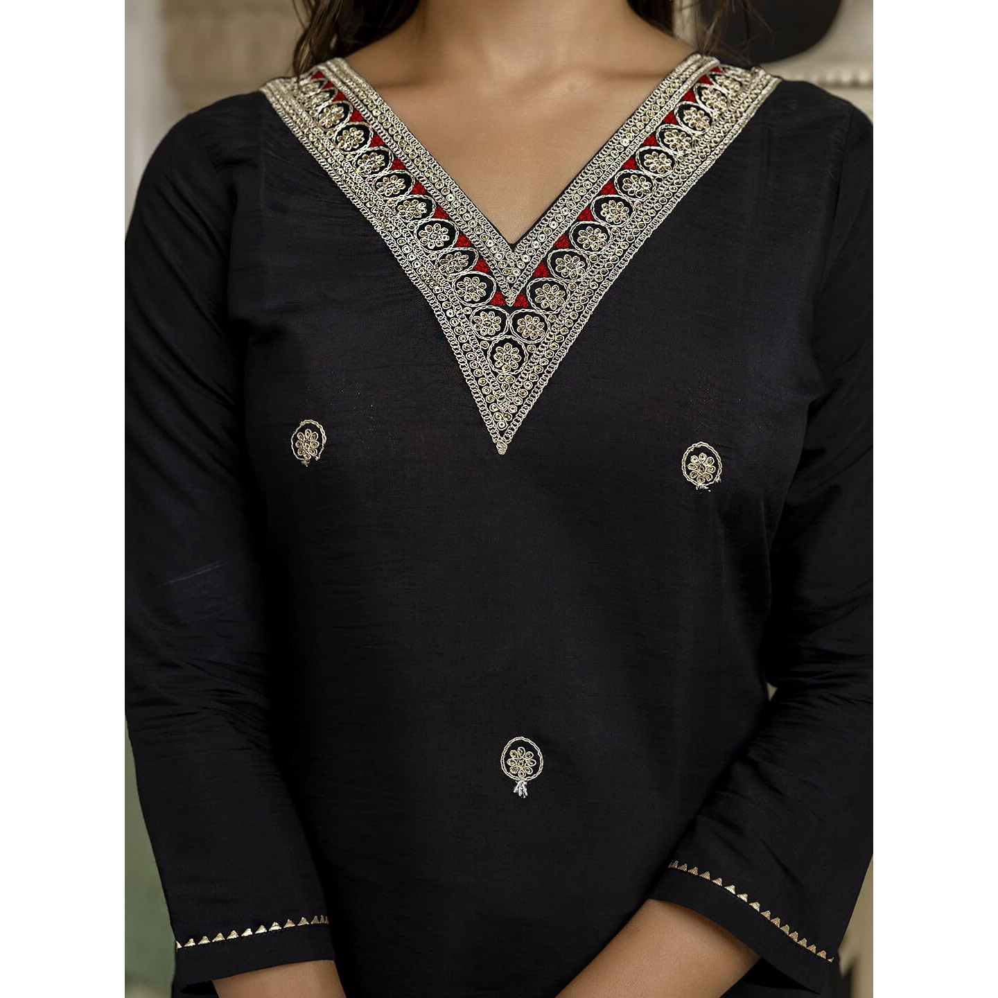 Navlik Women's Rayon Slub Embroidered Straight Kurta with Pant and Dupatta Sets (NK-542)