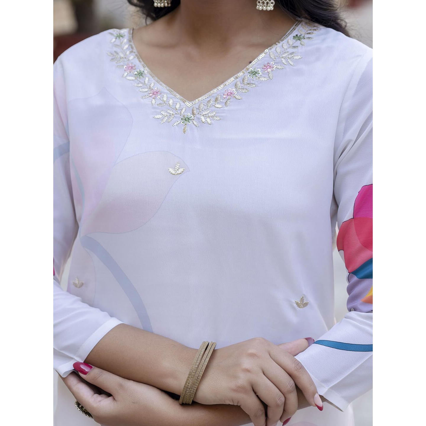 Navlik Women's French Crep with Lining Embroidered and Printed Straight Kurta with Pant And Dupatta Sets (NK-583)
