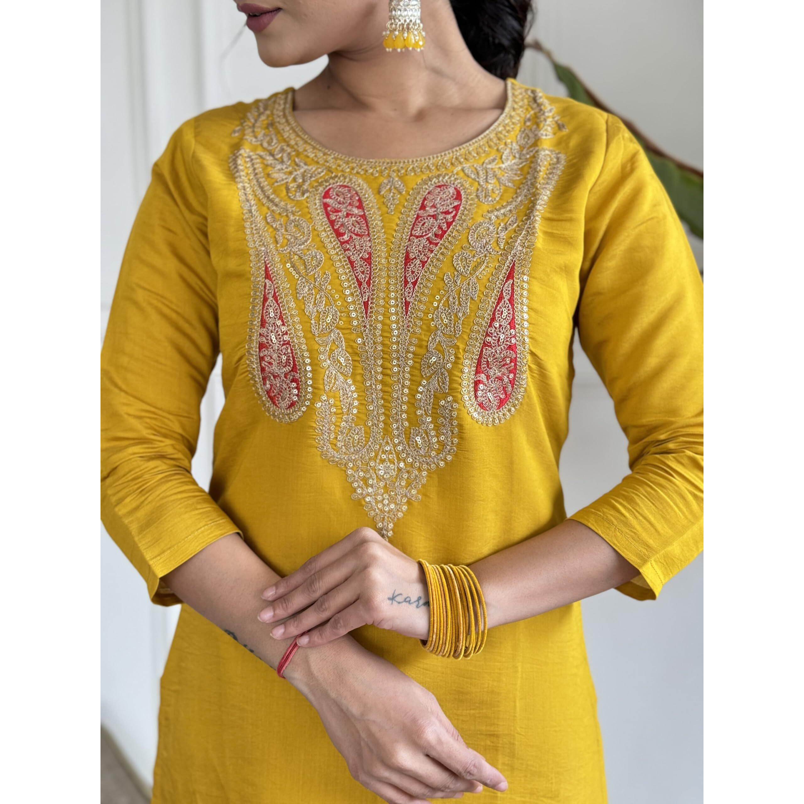 Navlik Women's Chanderi Embroidered Straight Kurta with Pant and Dupatta Sets (NK-597)