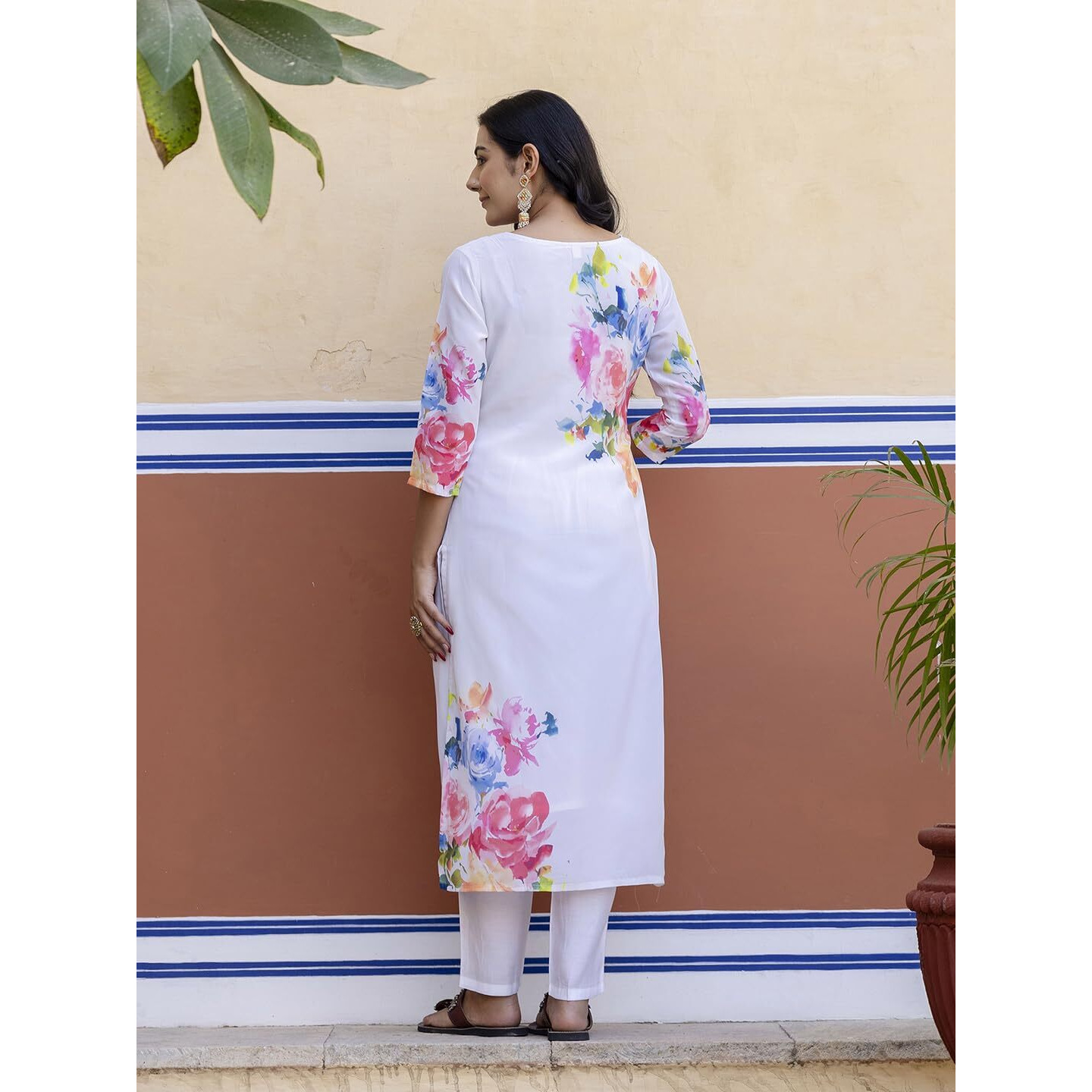 Navlik Women's French Crep with Lining Embroidered and Printed Straight Kurta with Pant And Dupatta Sets (NK-600)